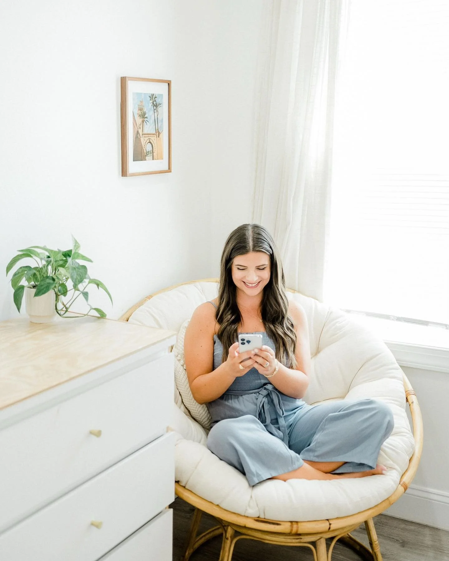 Ever wondered how Instagram ranks the post you just put out? 

...Did you even know they rank it? 

They do! It's all a part of the algorithm, so let's see what factors will get you in front of the people you want to see your posts! 👀 

#️⃣1️⃣ 𝘾𝙤?