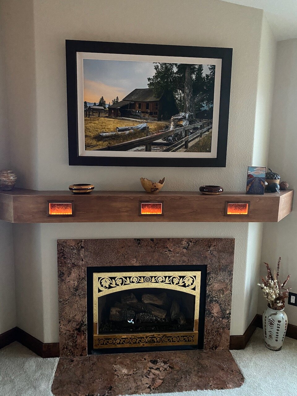 Keith Williamson-Mantel.jpeg