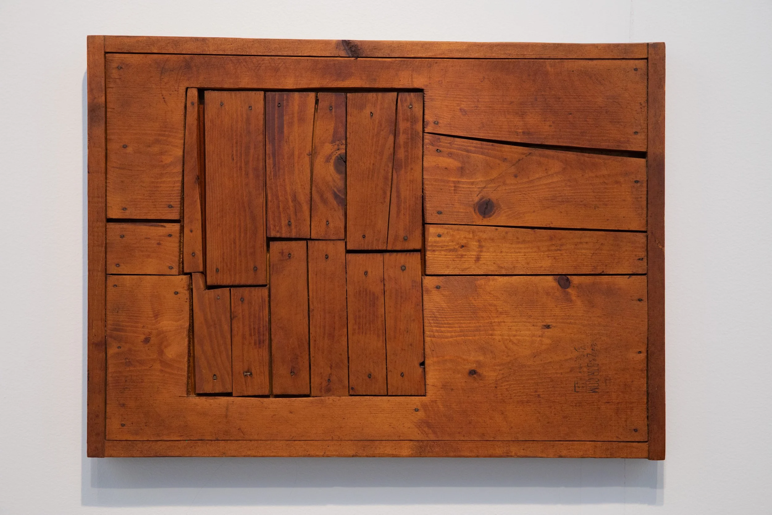  Mildred Thompson  Wood Picture  (ca. 1975) Found Wood 18.5 × 25.5 in Collection of the Mildred Thompson Estate 