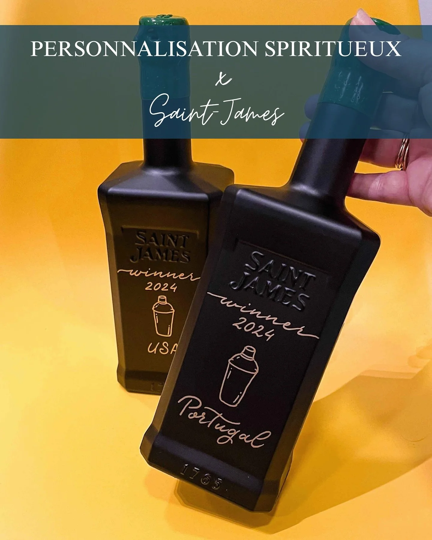 ✨ Retour sur ces jolies personnalisations pour Saint-James.

Ces bouteilles de rhum ont &eacute;t&eacute; remises aux gagnants du concours mondial de bartenders organis&eacute; en partenariat avec la marque Saint-James.

Je ne suis habituellement pas