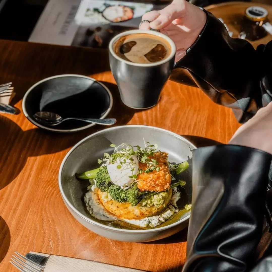 Our classic favourite with a slight twist - the Charred Broccolini Stack 
•
Poached egg, green labneh, crumbed feta, pea pesto, potato rosti