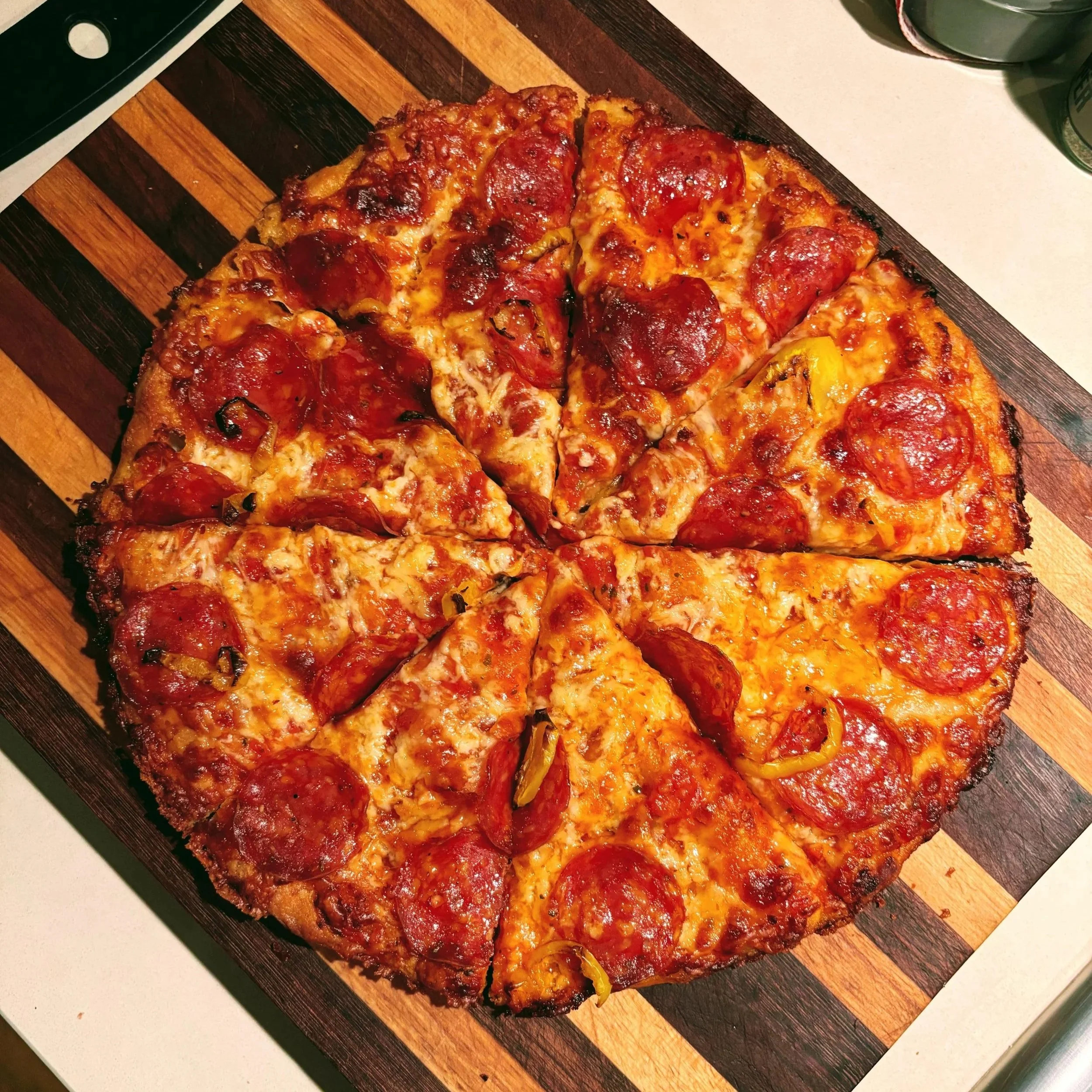 Pan pizza, like Pizza Hut