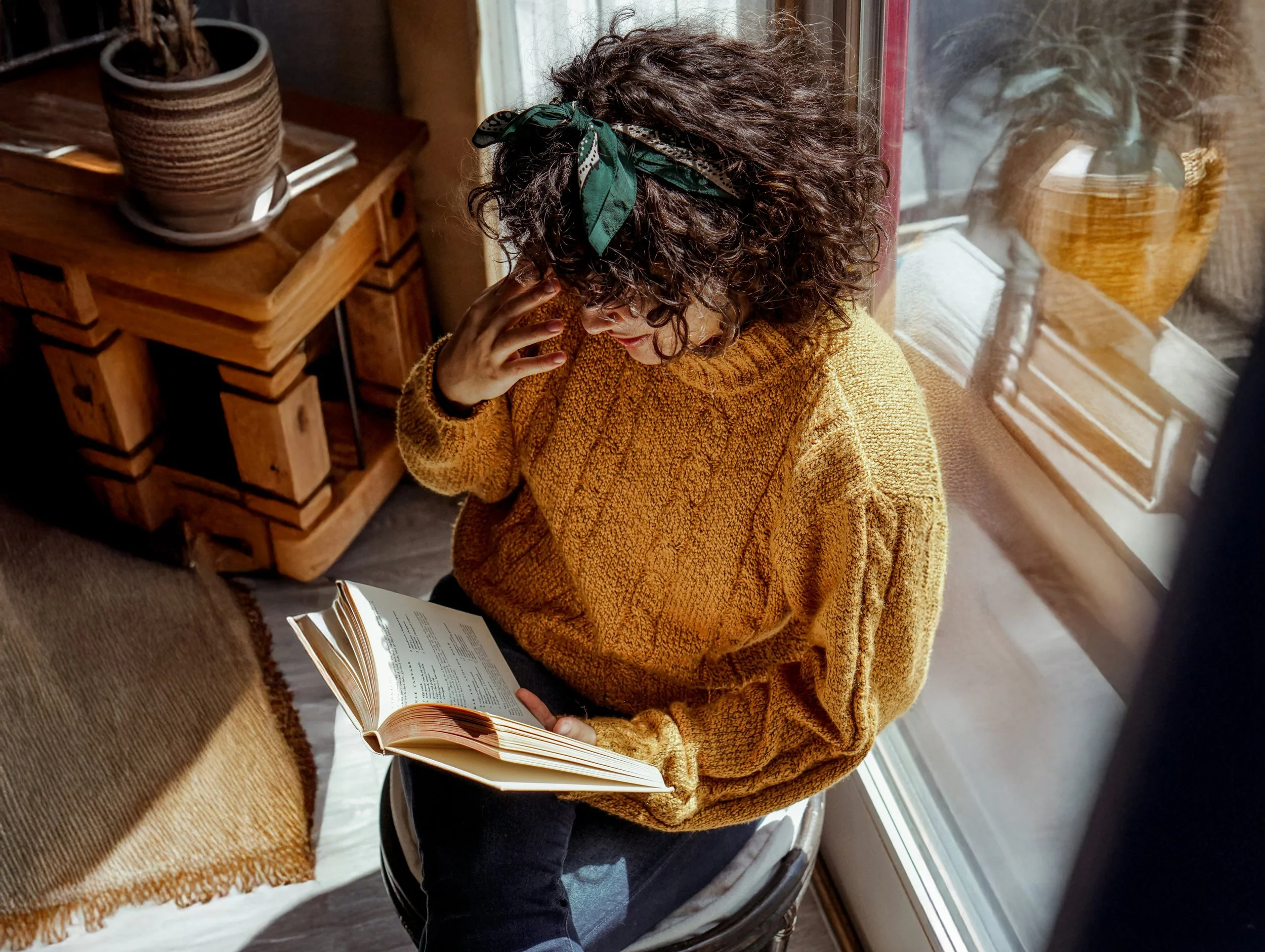 10 HEALING BENEFITS OF READING BOOKS AUTHORED BY INCEST SURVIVORS