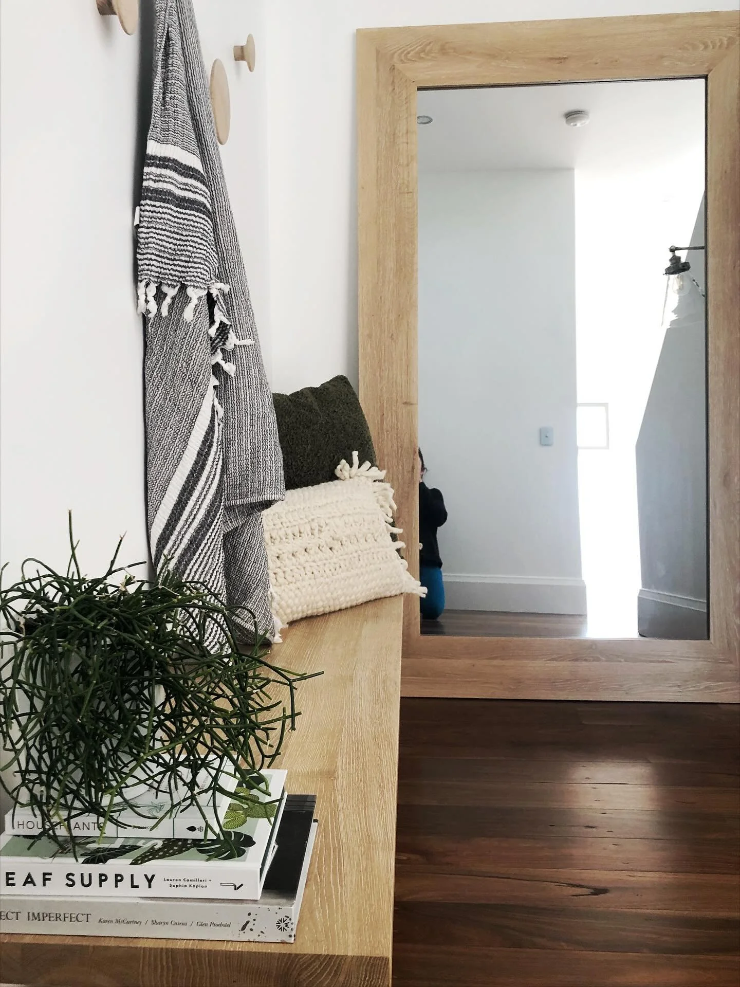 It’s all about the finishing touches 🤍
Interior decorating and styling #_cs_interiors_