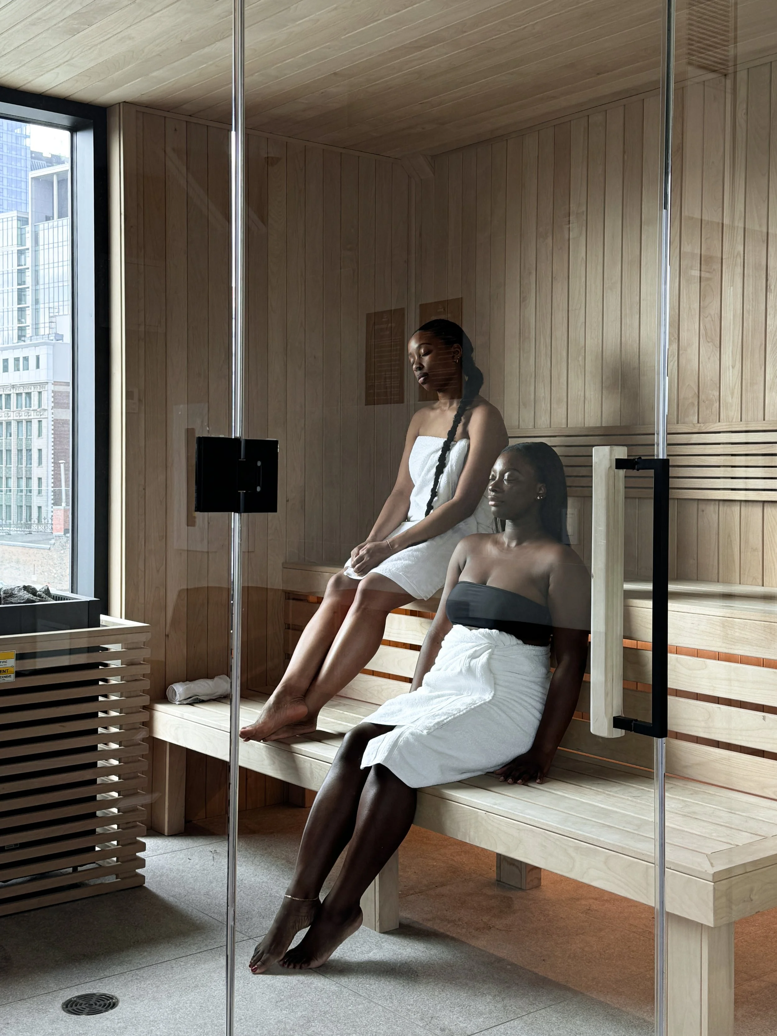 Sonder x Amanda Louis