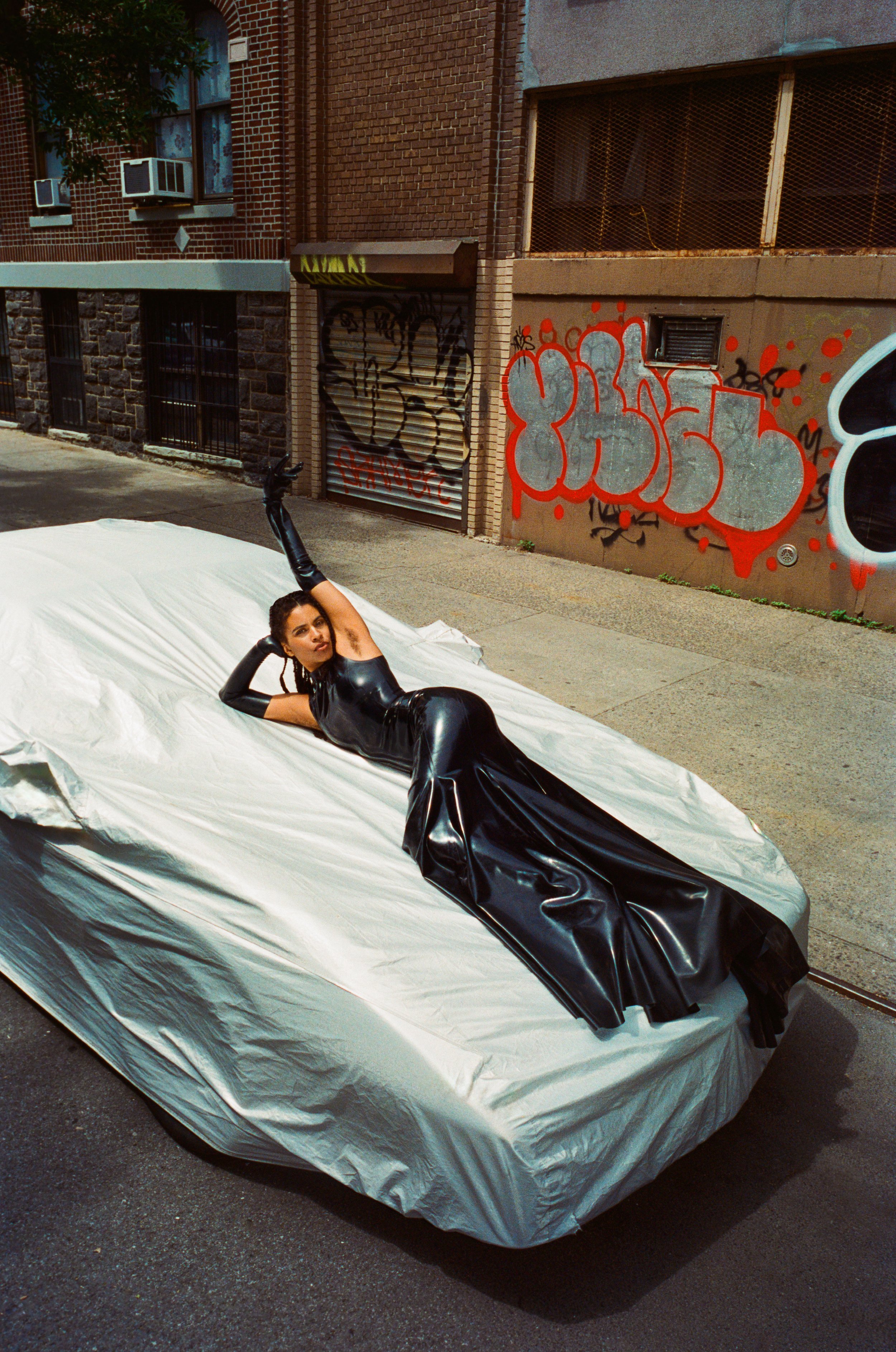 Zazie Beetz x FAZ Magazin - Amanda Louis