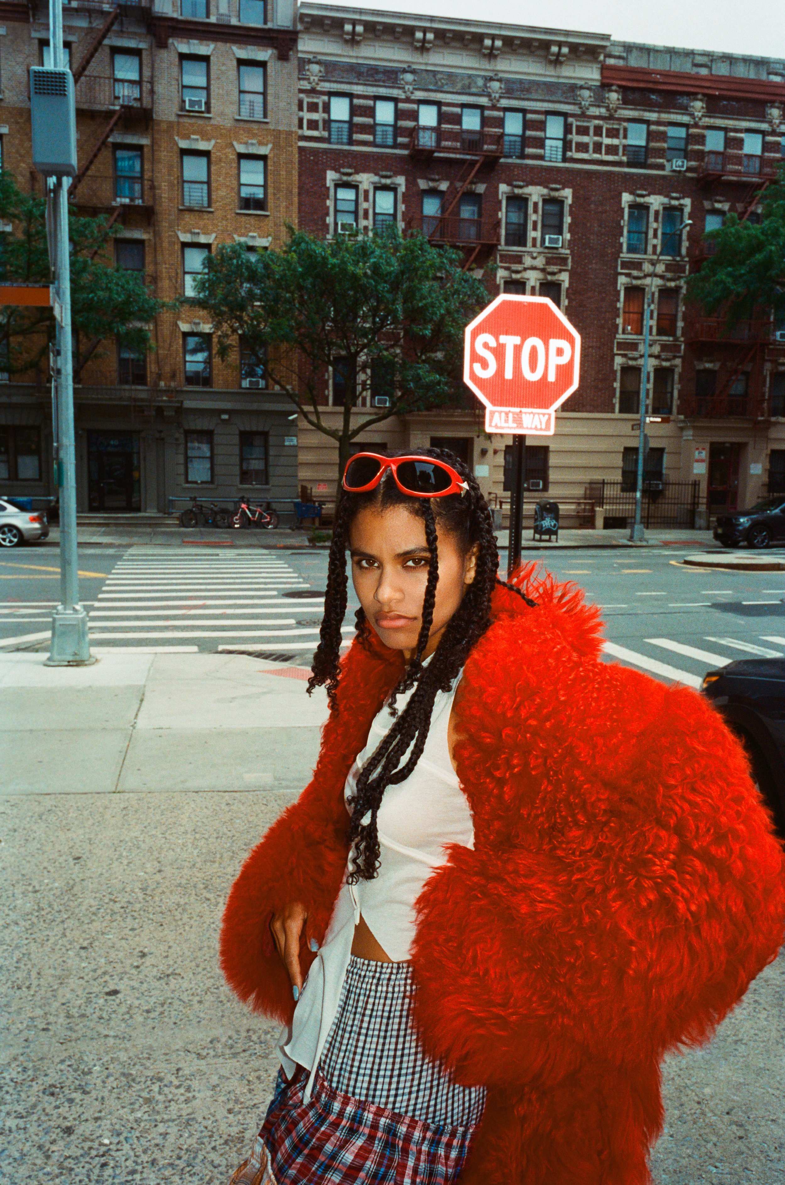 Zazie Beetz x FAZ Magazin - Amanda Louis