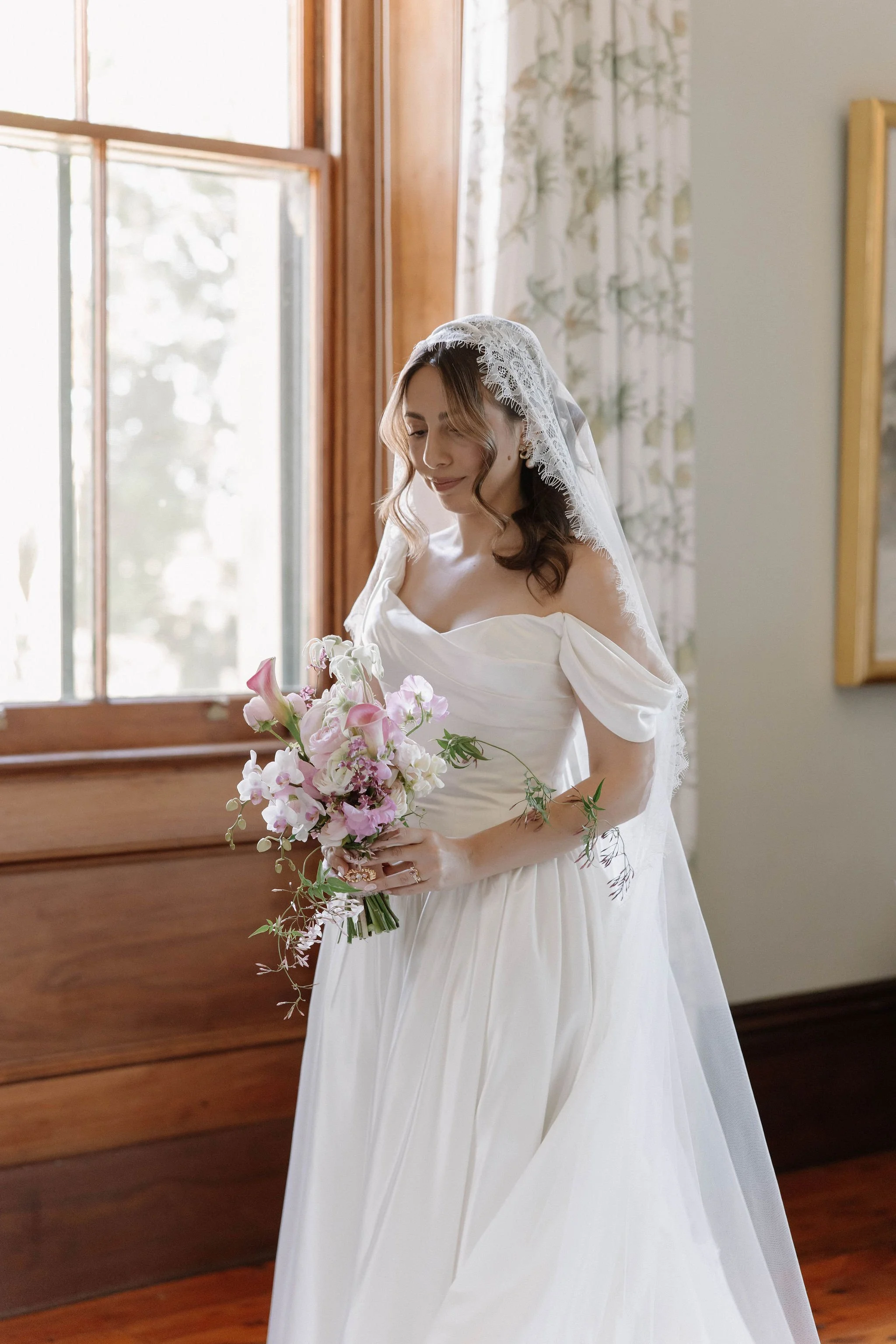 Jimbour House, jimbour wedding, pink flowers, pink wedding flowers, Dalby wedding, poesia studio, wedding florist, Sunshine Coast Wedding Florist, modern wedding flowers, garden, roses, garden wedding flowers, pink bridal bouquet, spring, spring flow