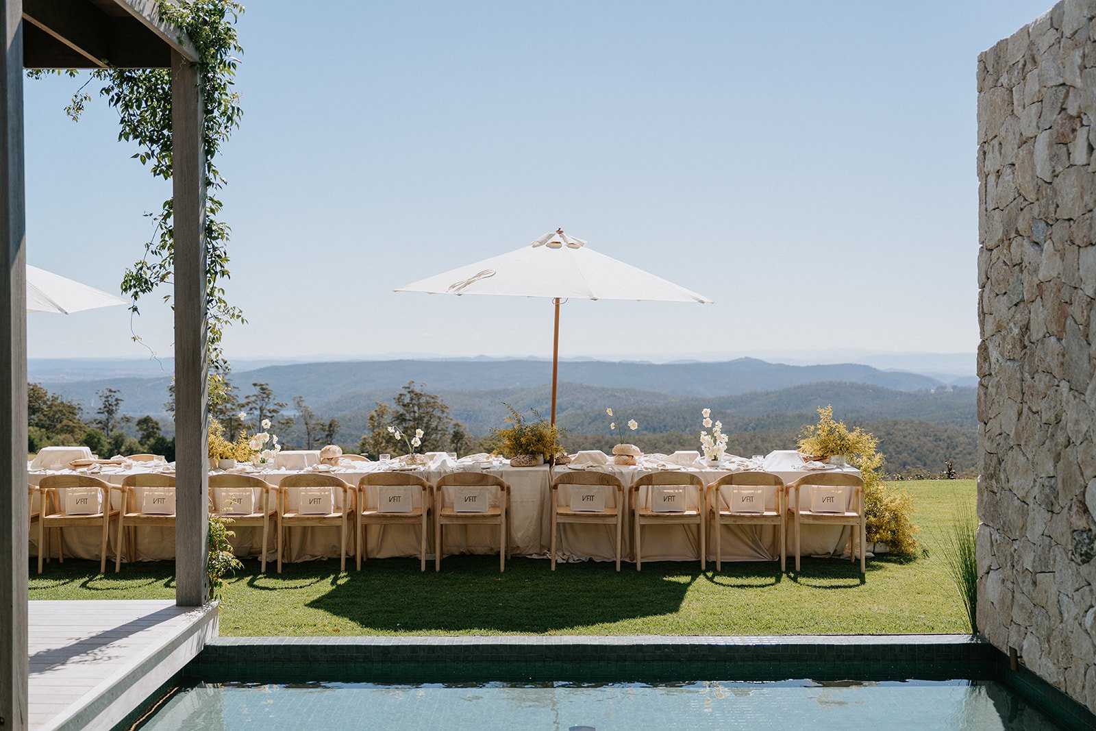 The Dairy Ravensbourne, Poesia Studio, Modern Wedding Flowers, Ravensbourne Wedding, Toowoomba Wedding Flowers, Event Flowers, VFIT, VFIT Event, Yellow Flowers, En Masse Wattle, En Masse Daffodils, Long Table Lunch, Long Table wedding reception, Summ