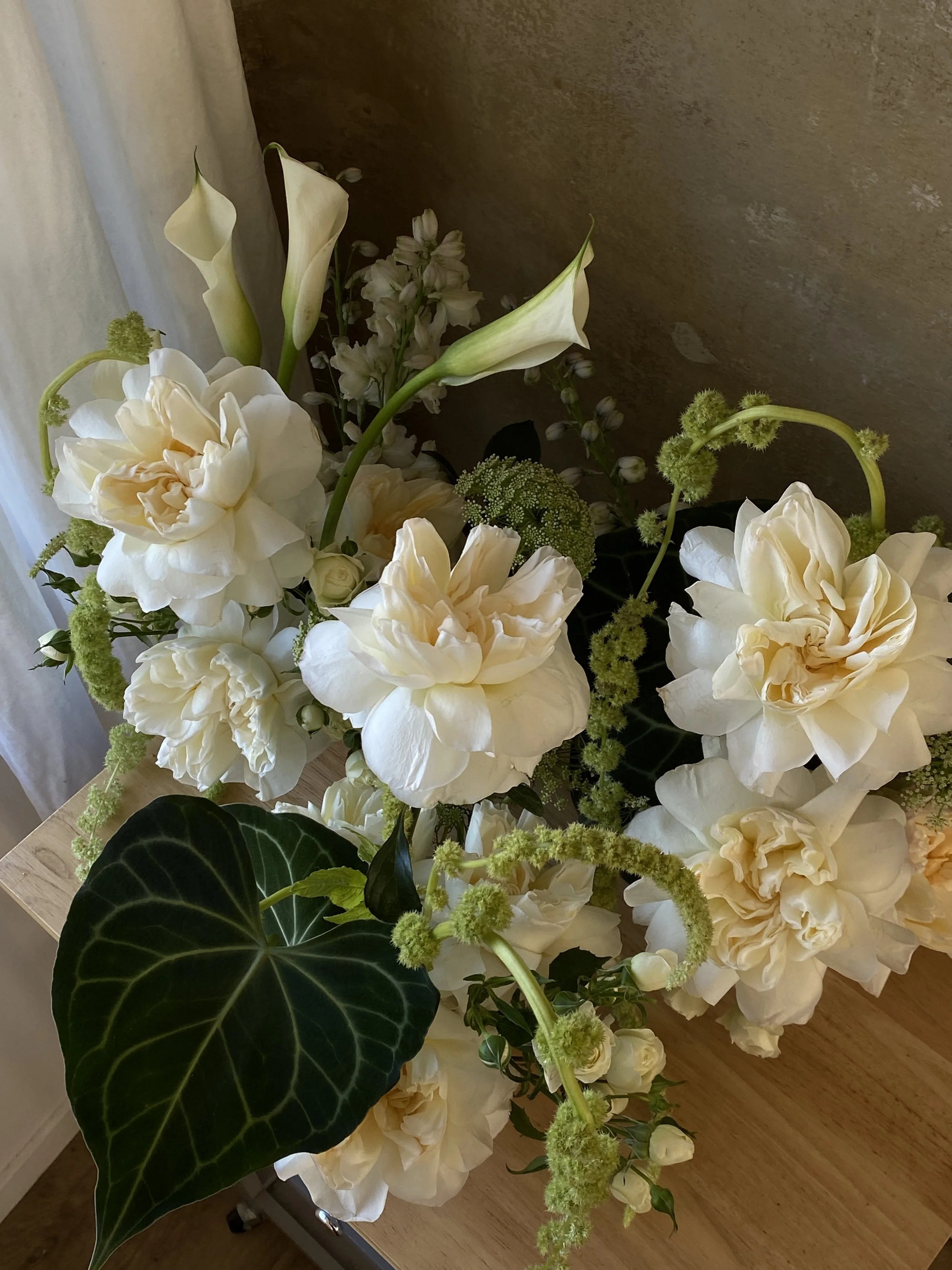 Poesia Studio, Floral Design, modern floral design, floral design studio, Maleny Wedding Florist, Noosa Wedding Florist, Byron Bay Wedding Florist, Ravensbourne Wedding Florist, Toowoomba Wedding Florist