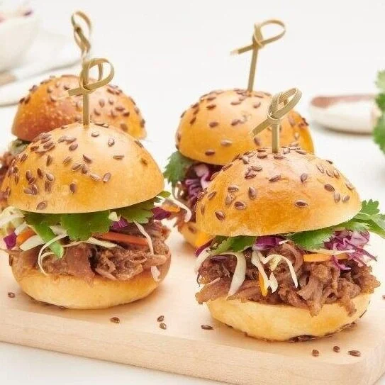 Pulles%2Bpork%2Bslider.jpg