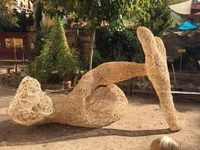 Para el futuro (For the future), 2018 randomly woven cane Image courtesy the artist