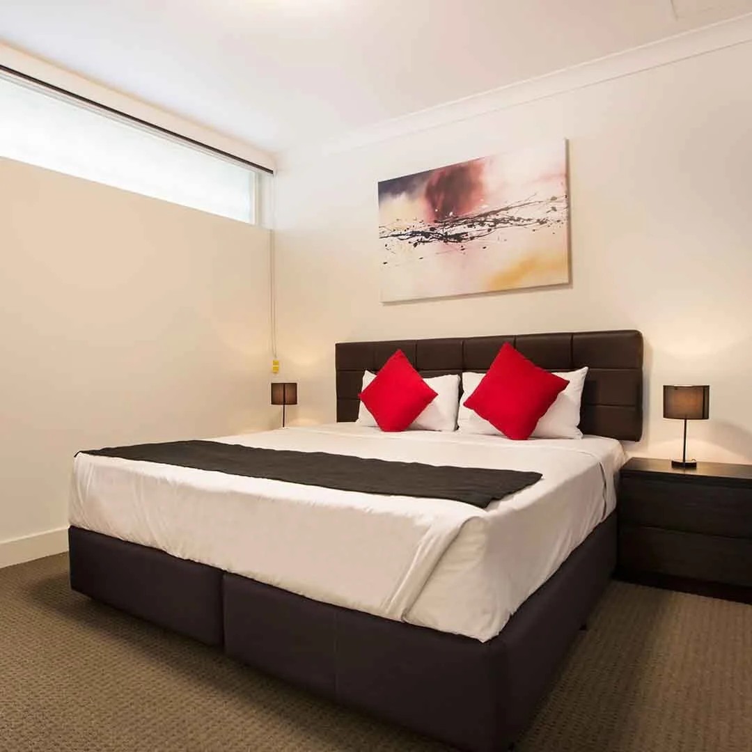 Accommodation-Studio King with Spa-Square.jpg