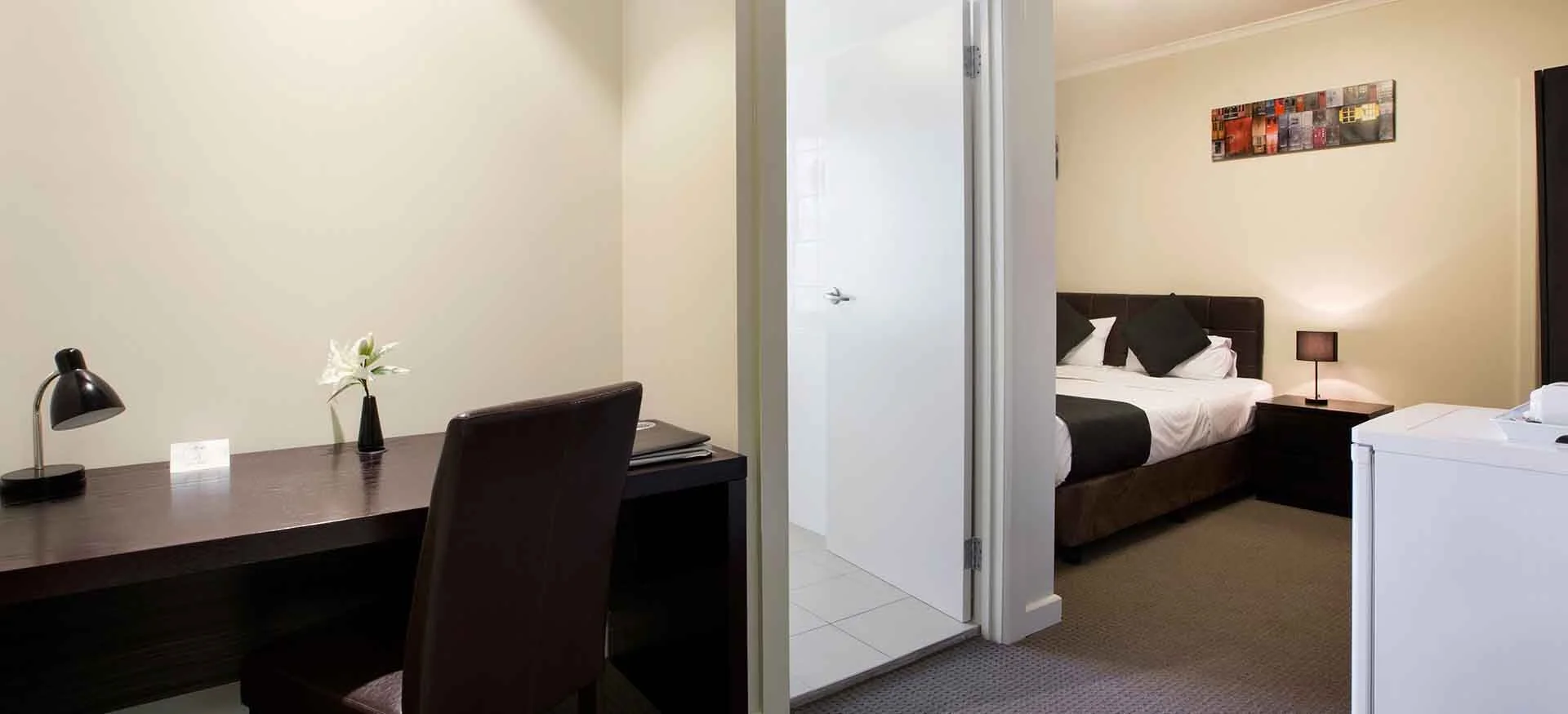 Accommodation-Studio Family-Banner.jpg