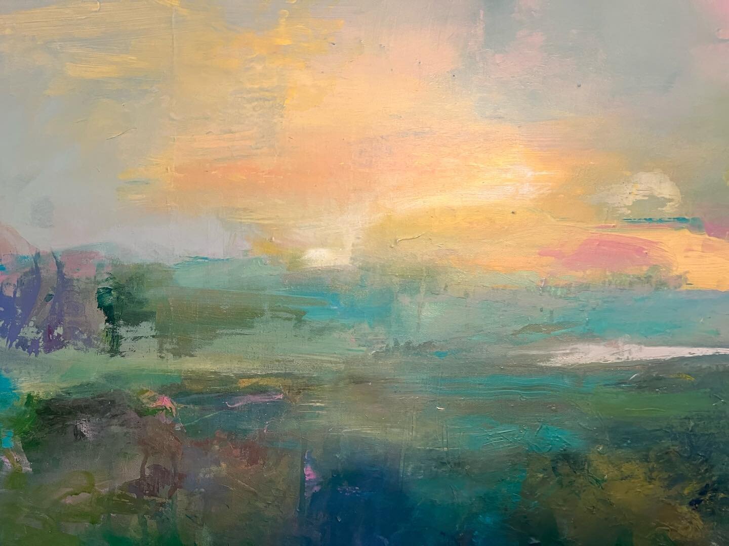This is a hatha landscape - both sun and moon are featured at sunset in my imagination. It is between two places - Ashdown Forest and that Sussex Downs. All the views, all the awe in one. #paintingoftheday

-
-
-
#landscapeart 
#acrylicart
#texturear