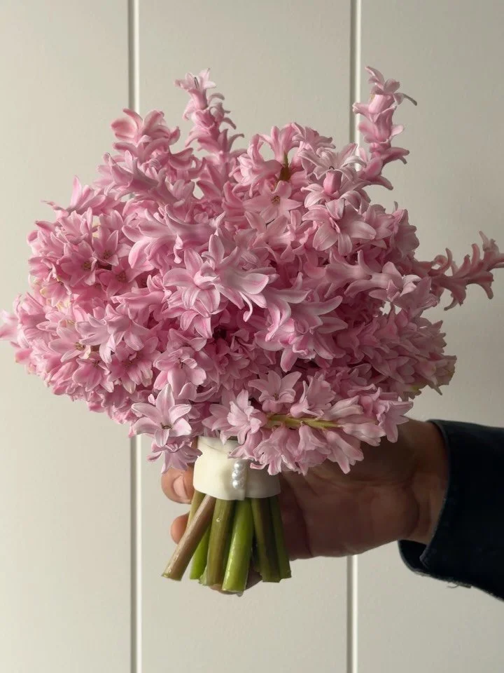 Is there a prettier shade of pink! 🌸

#candycrush 
#flowersstgermain 
#hyacinth 
#weddingbouquets 
#petitebouquet