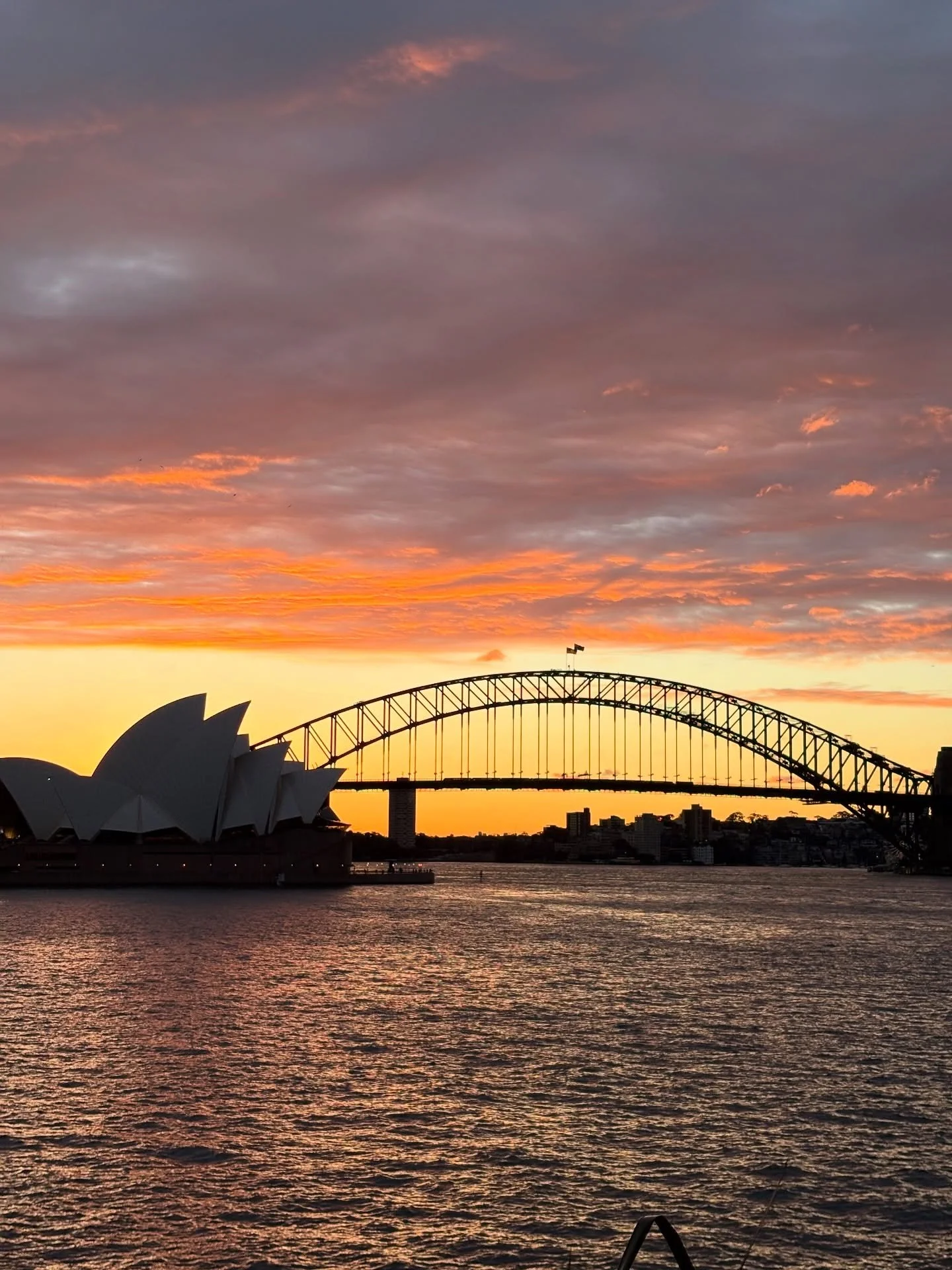 ✖️Life&rsquo;s moved on, but the Sydney energy still lingers 💛✖️