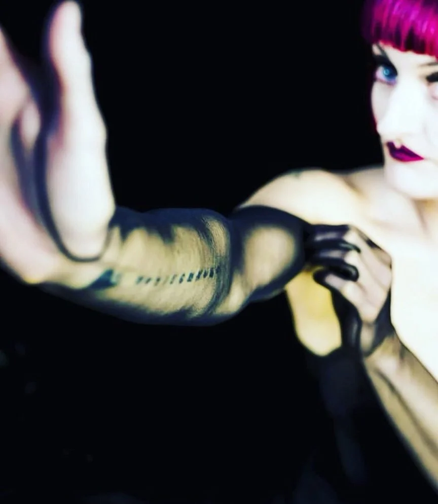 Flashback to a shoot I did with the highly talented Don Urban where we explored glove and smoking fetish! #mistresstokyo #smoking #glovefetish #sydney #mistress