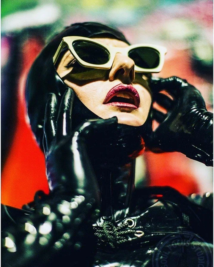 One of the tightest headshots I've ever had taken - Luke at #soulfocusstudio is incredibly talented behind the lens! I'm wearing My own latex - #megaboobs #catsuit , open face #rubber #hood by #Fetisso + #vintage #sunglasses ! #mistresstokyo #sydney
