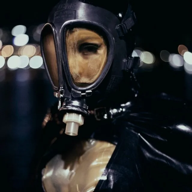 So it seems people are enjoying me in #HeavyRubber? Happy to serve, always! This is me on the Glebe foreshore in front of the Sydney skyline wearing one of my favourite vintage Gas Masks shot by @soul_focus_studio #mistresstokyo #soulfocusstudio #syd