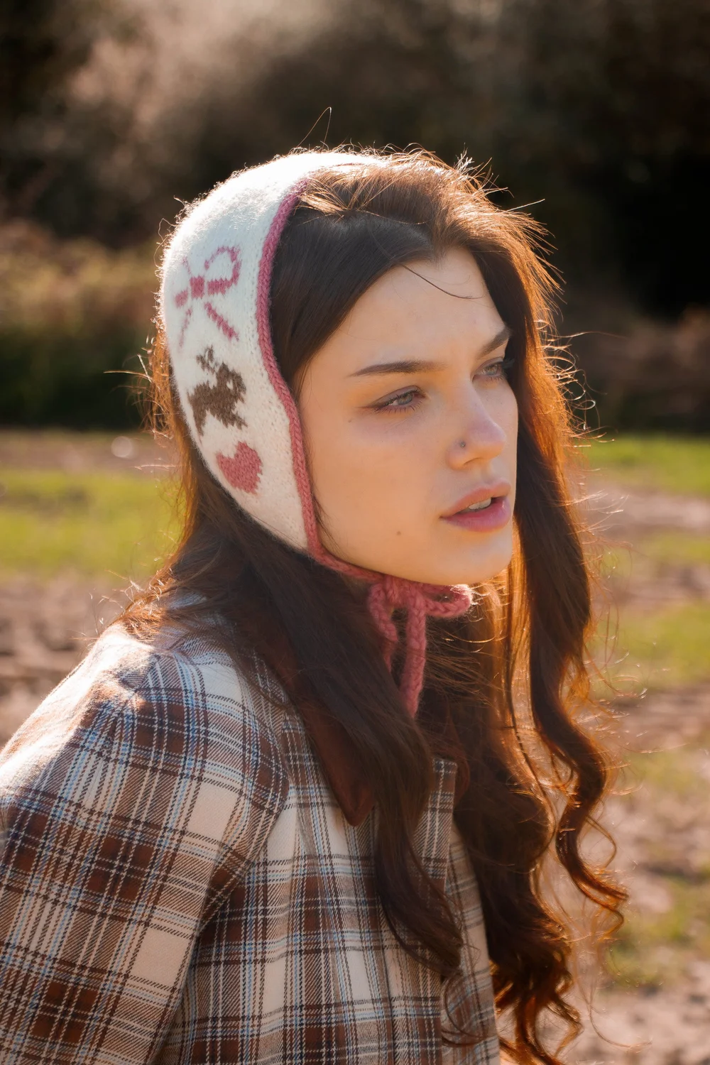 Bonnet Boho Tricoté Main En Coton Avec Dentelle Et Cordon Réglable - Hand Knits 2 Love