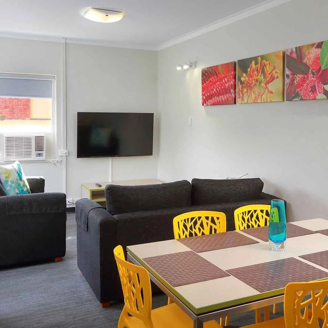 Accommodation-One Bedroom Apartment-Square.jpg