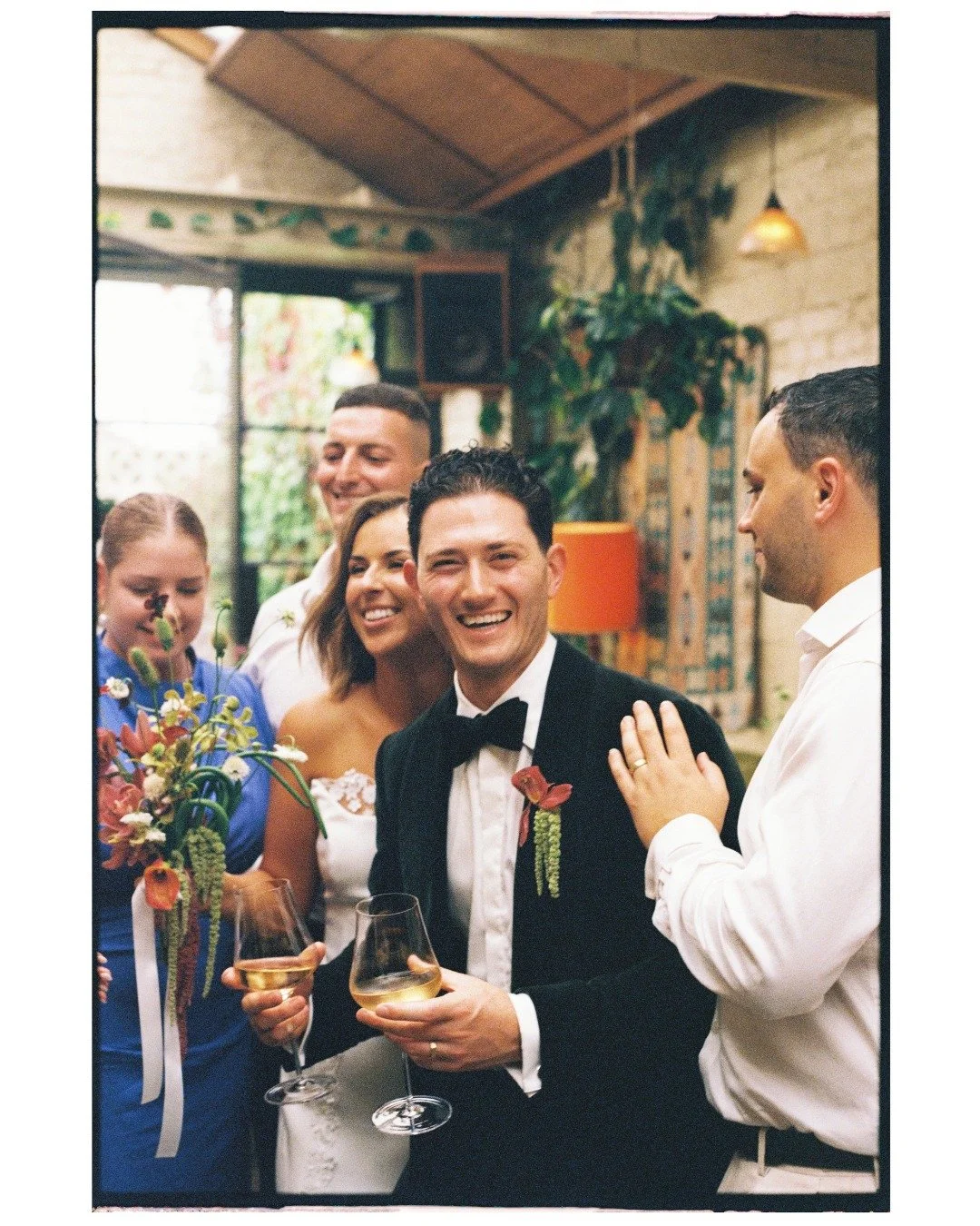 Matt + Ellie on 35mm film Kodak Gold 200.

Venue @oldpalmliquor
Florist @piperandposie_
Makeup (AND sister!) @tararosemakeup
Hair @harlen_hair_
Pre Ceremony acoustic guitar @pazsounds
DJ @__callumday__
Celebrant Alex Kompos (friend of the couple)