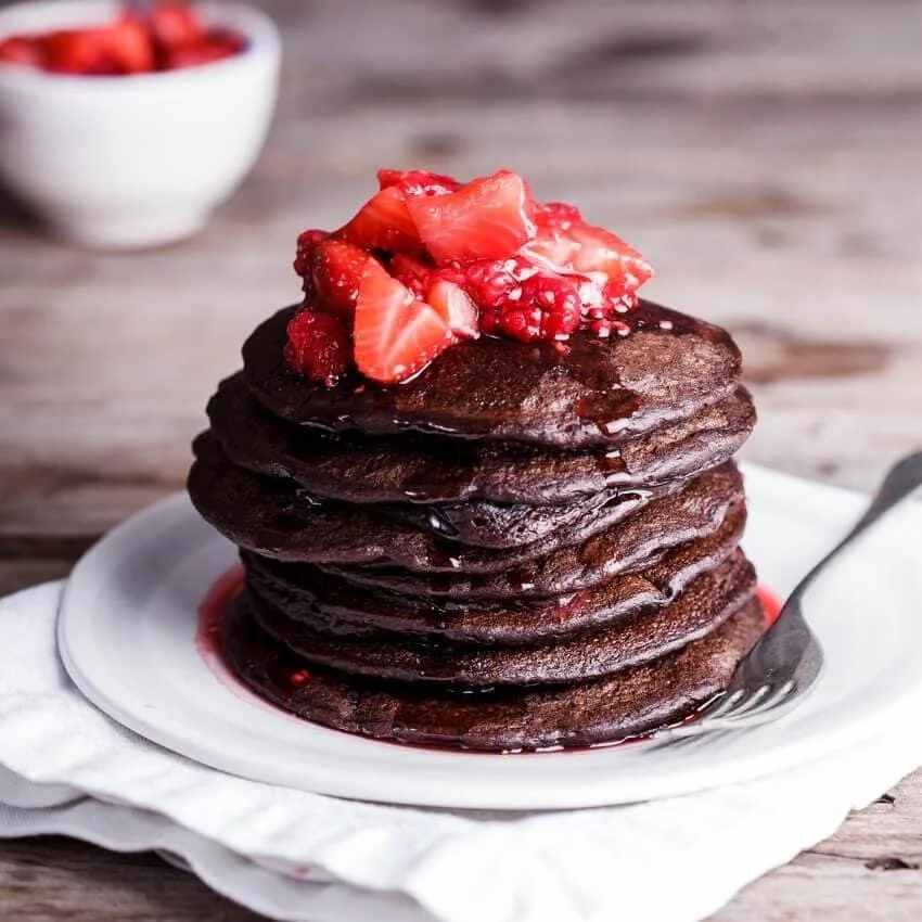 Healthy Chocolate Protein Pancakes