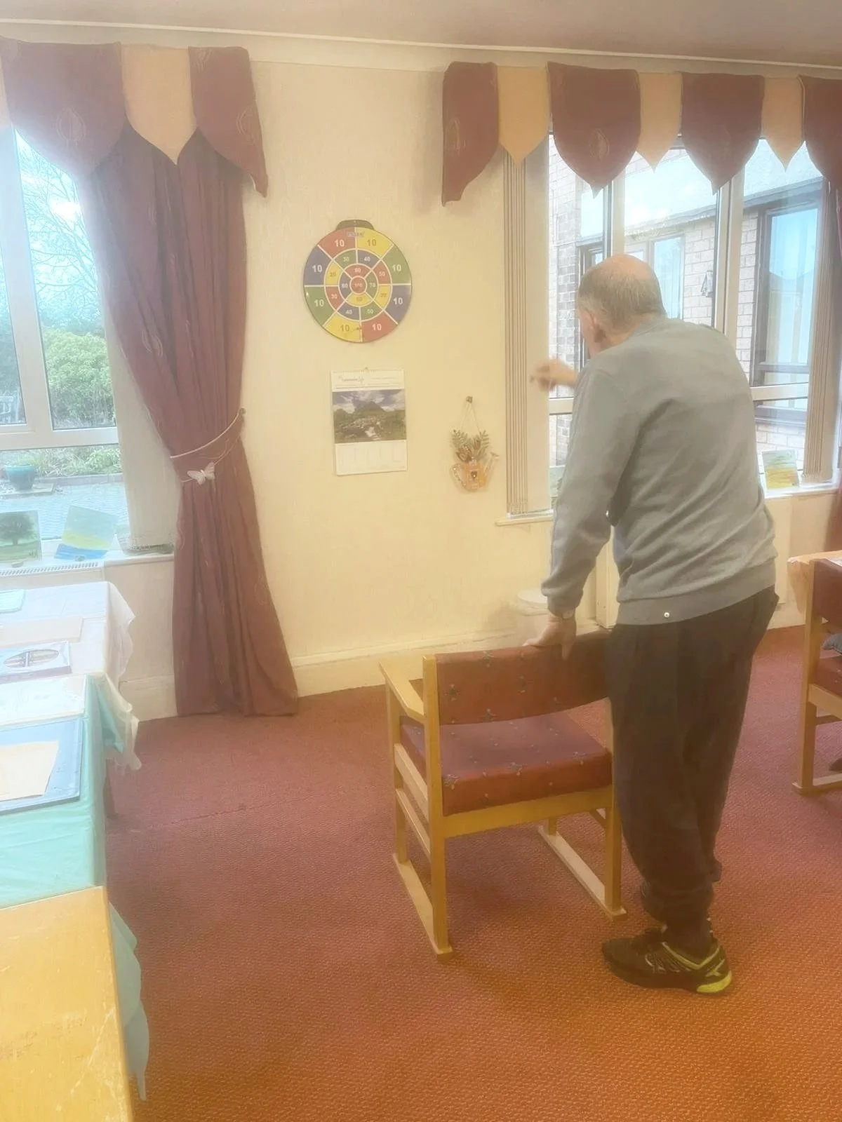 Activities at Jah-Jireh Elderly Care Home for Jehovah’s Witnesses