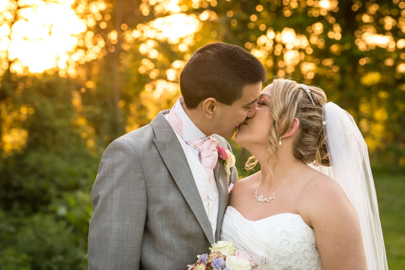 Wedding Photography Testimonial - Mike &amp; Michelle