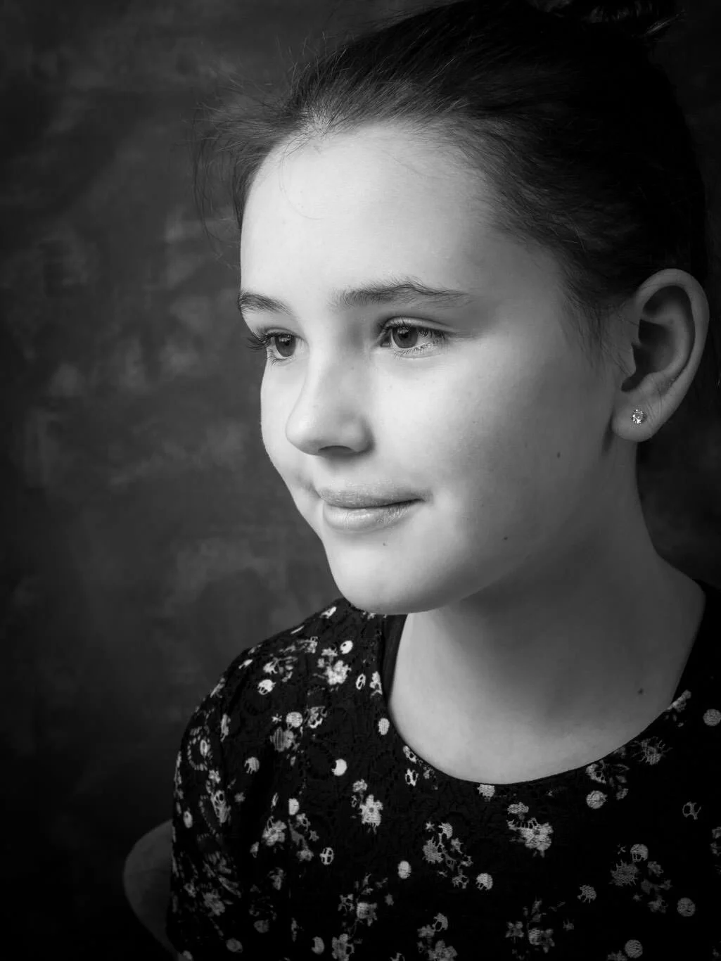 Studio Portrait Testimonial - Susan