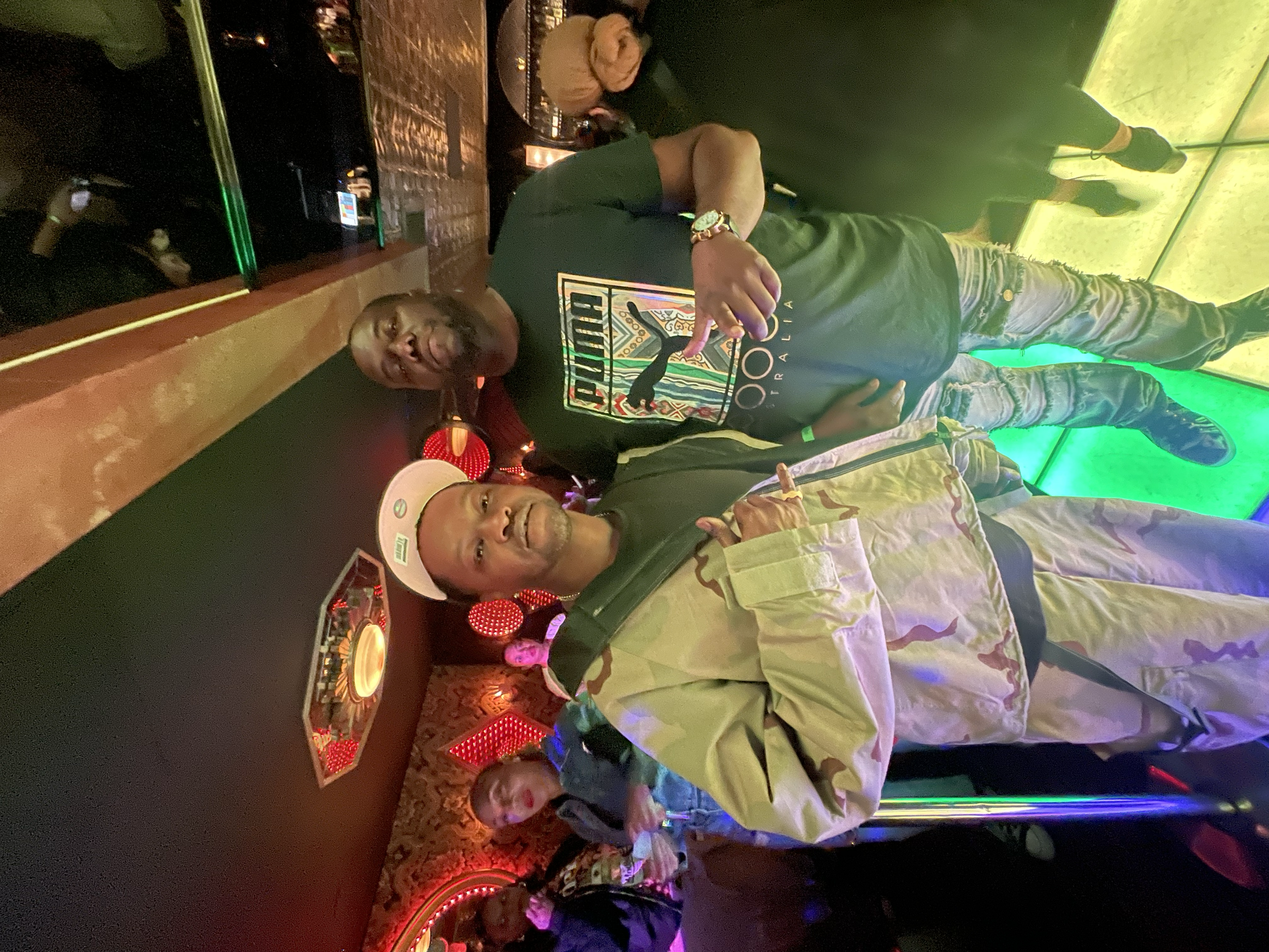 BJ THE CHICAGO KID (GRAMMY AWARD WINNING ARTIST - SONG WRITER) 