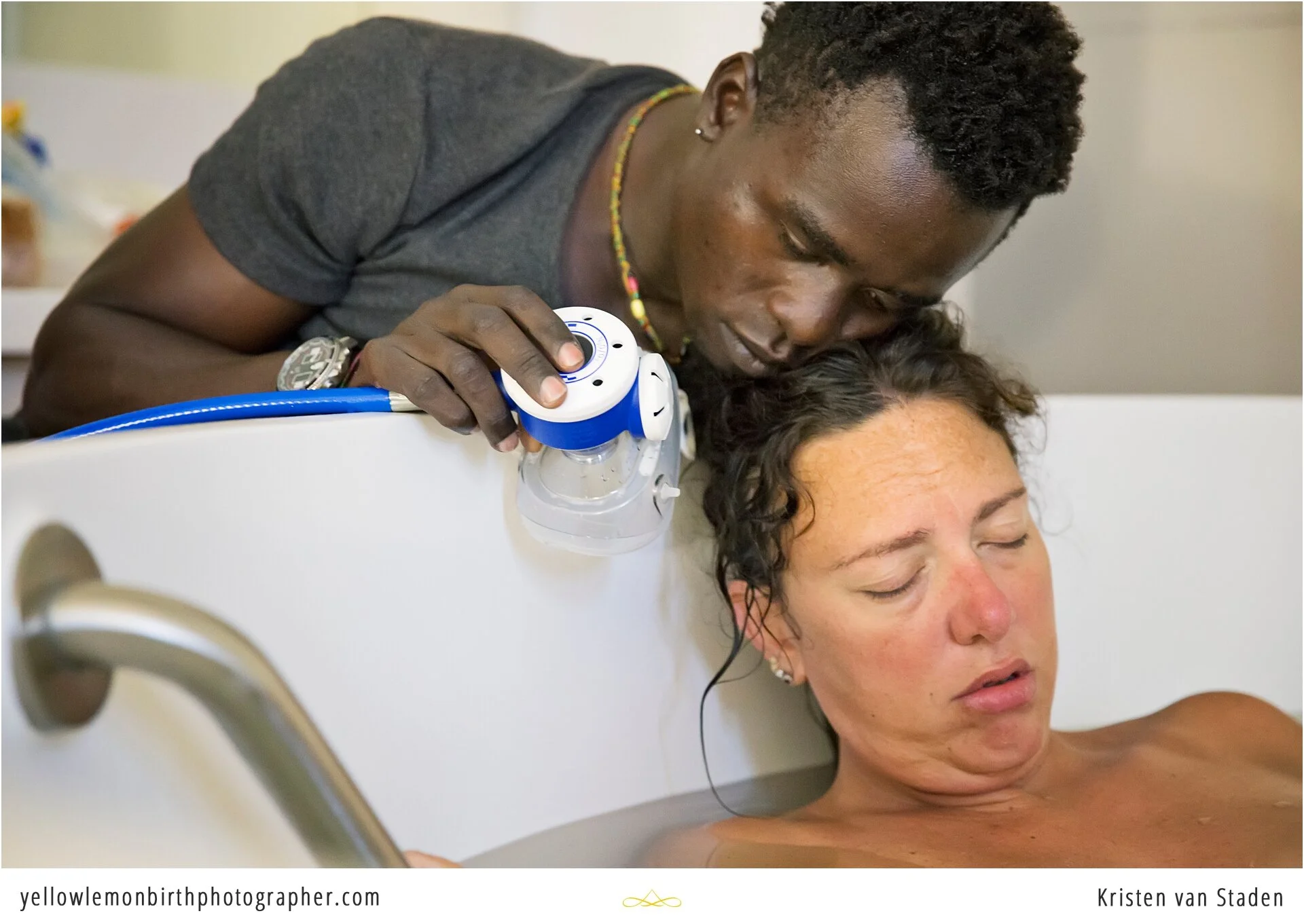 natural hospital water birth cape town_0028.jpg