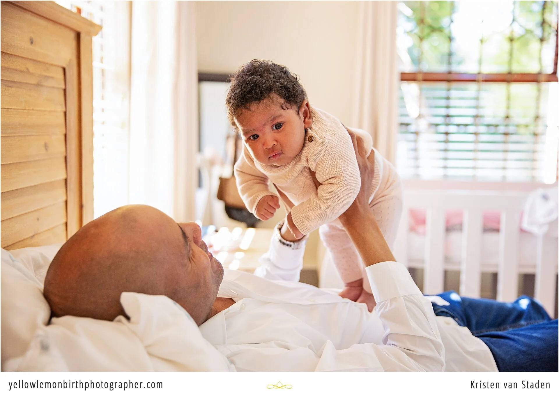 in home newborn baby family photo session__0017.jpg