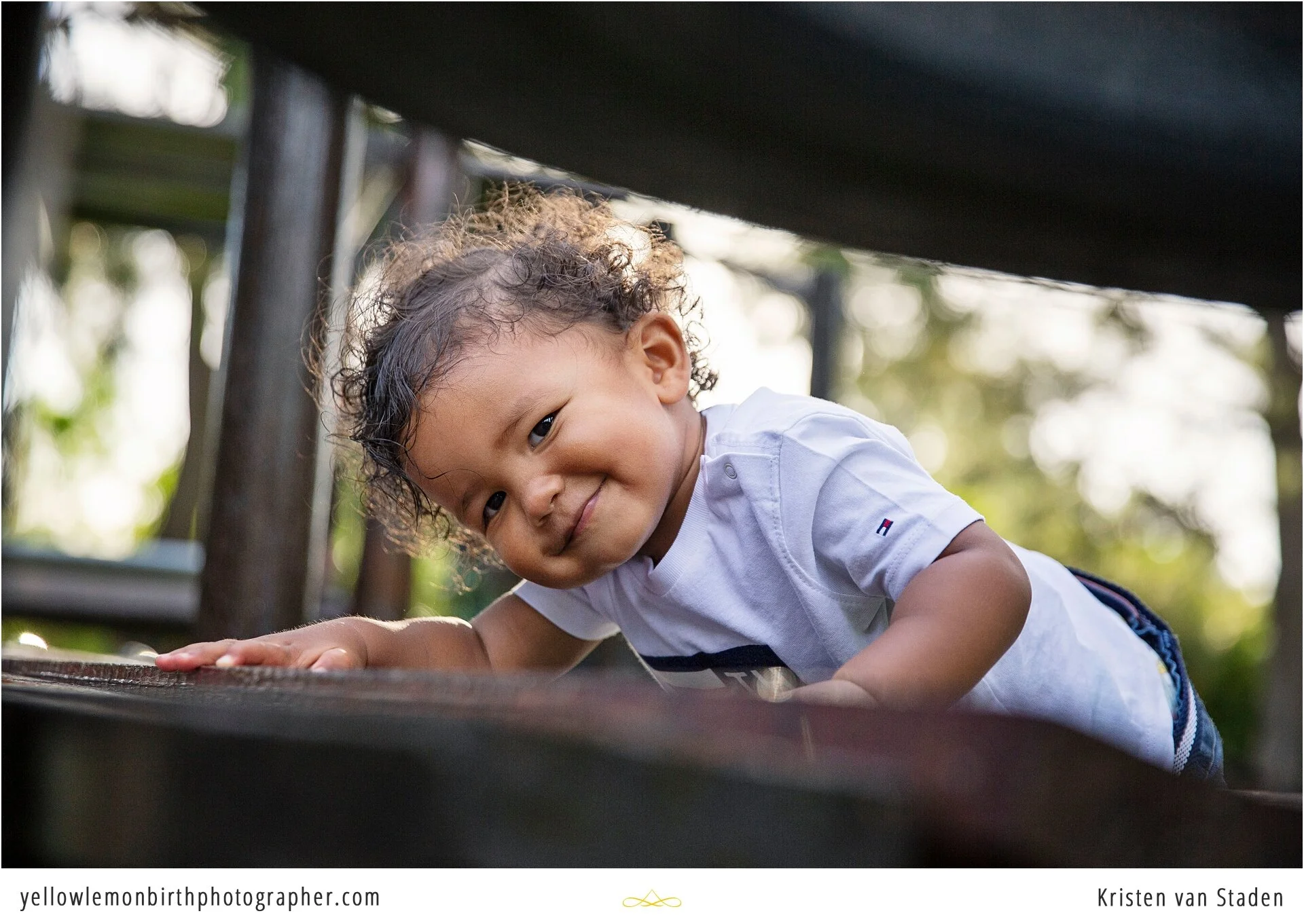 outdoor garden maternity photo session_0003.jpg