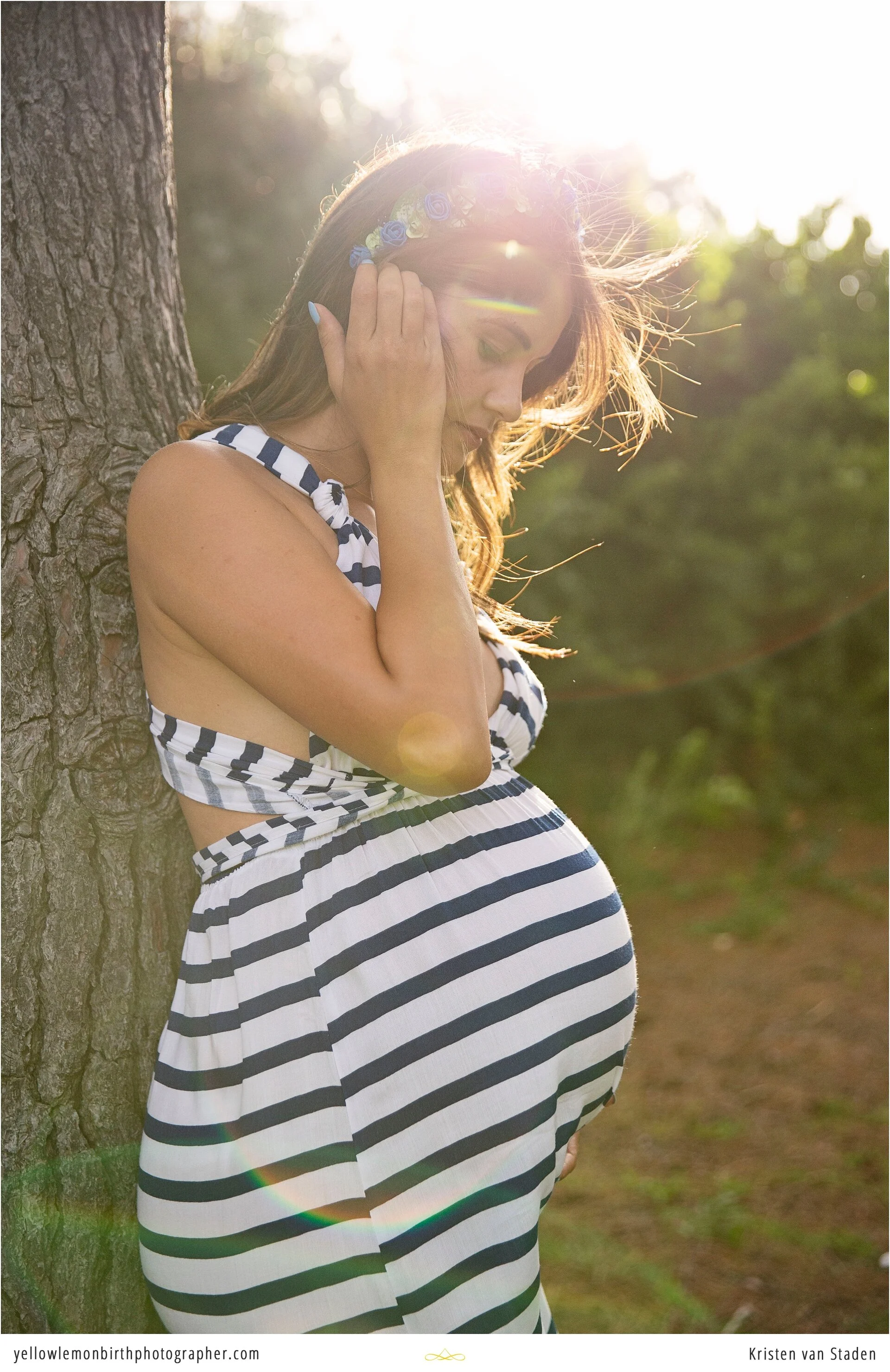 outdoor garden maternity photo session_0015.jpg