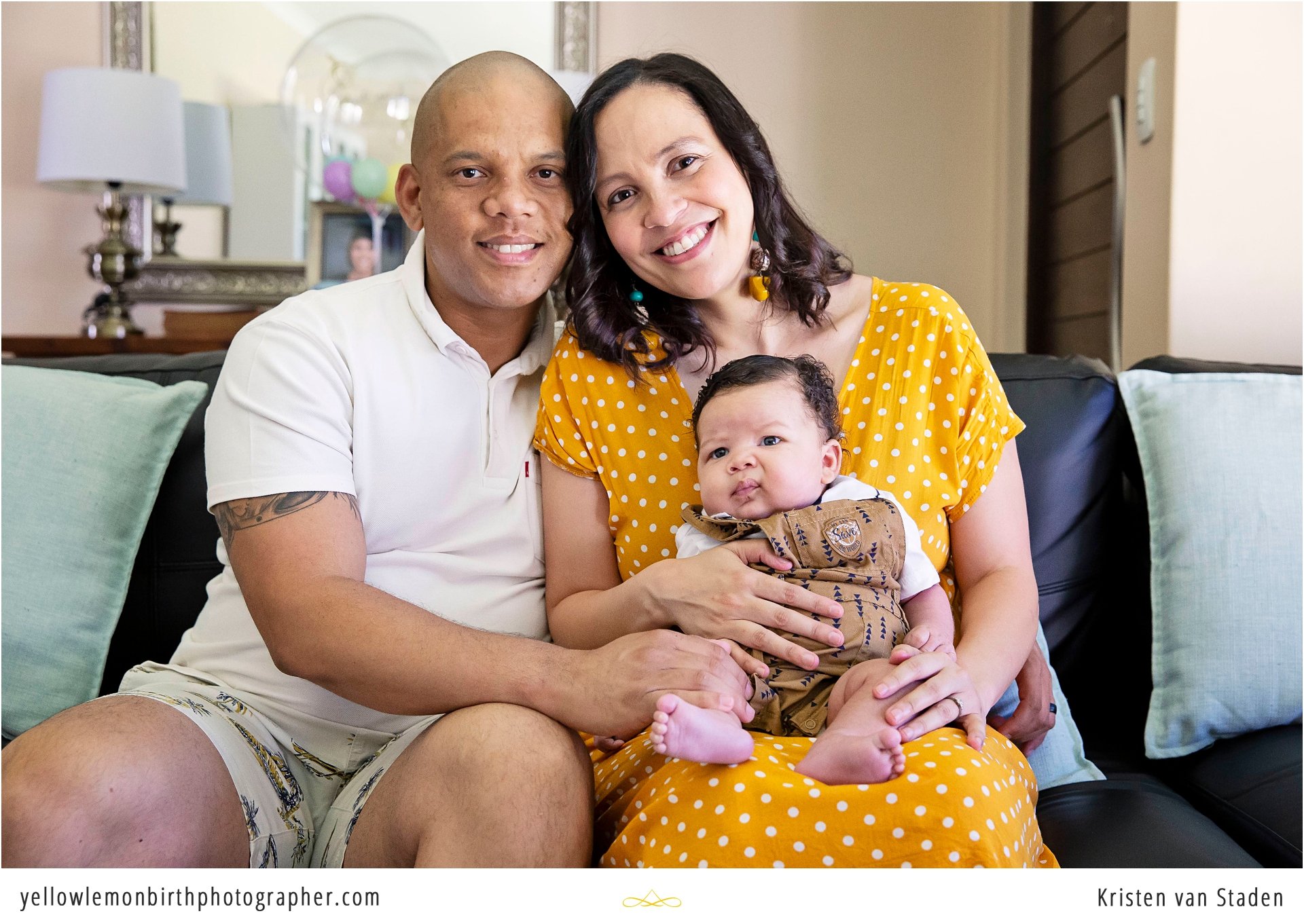 home newborn photo session yellow lemon_001.jpg