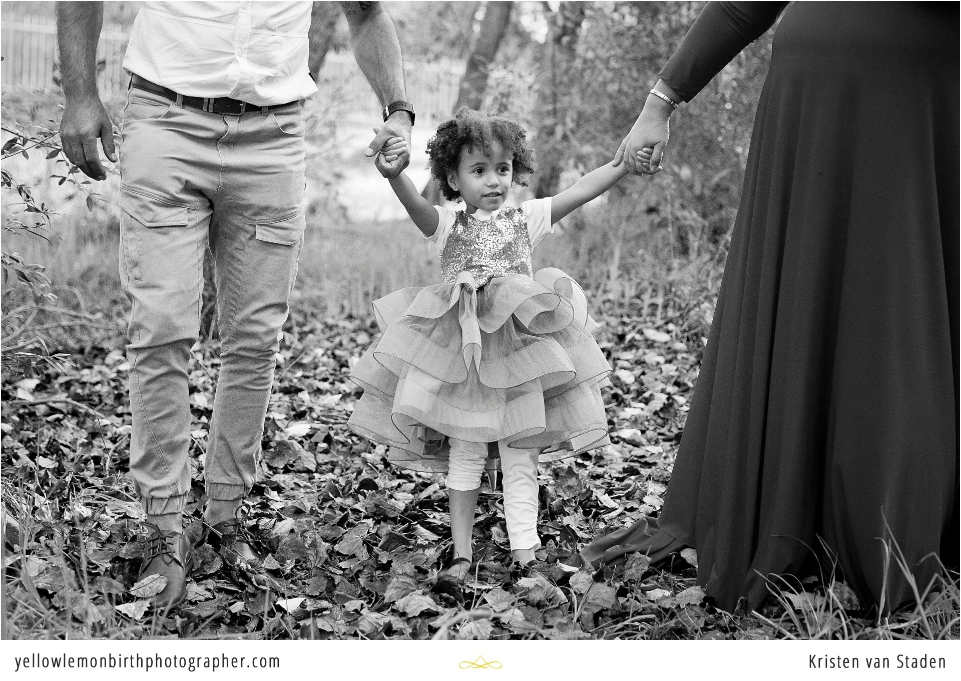 fairytale forest maternity session cape town__0013.jpg