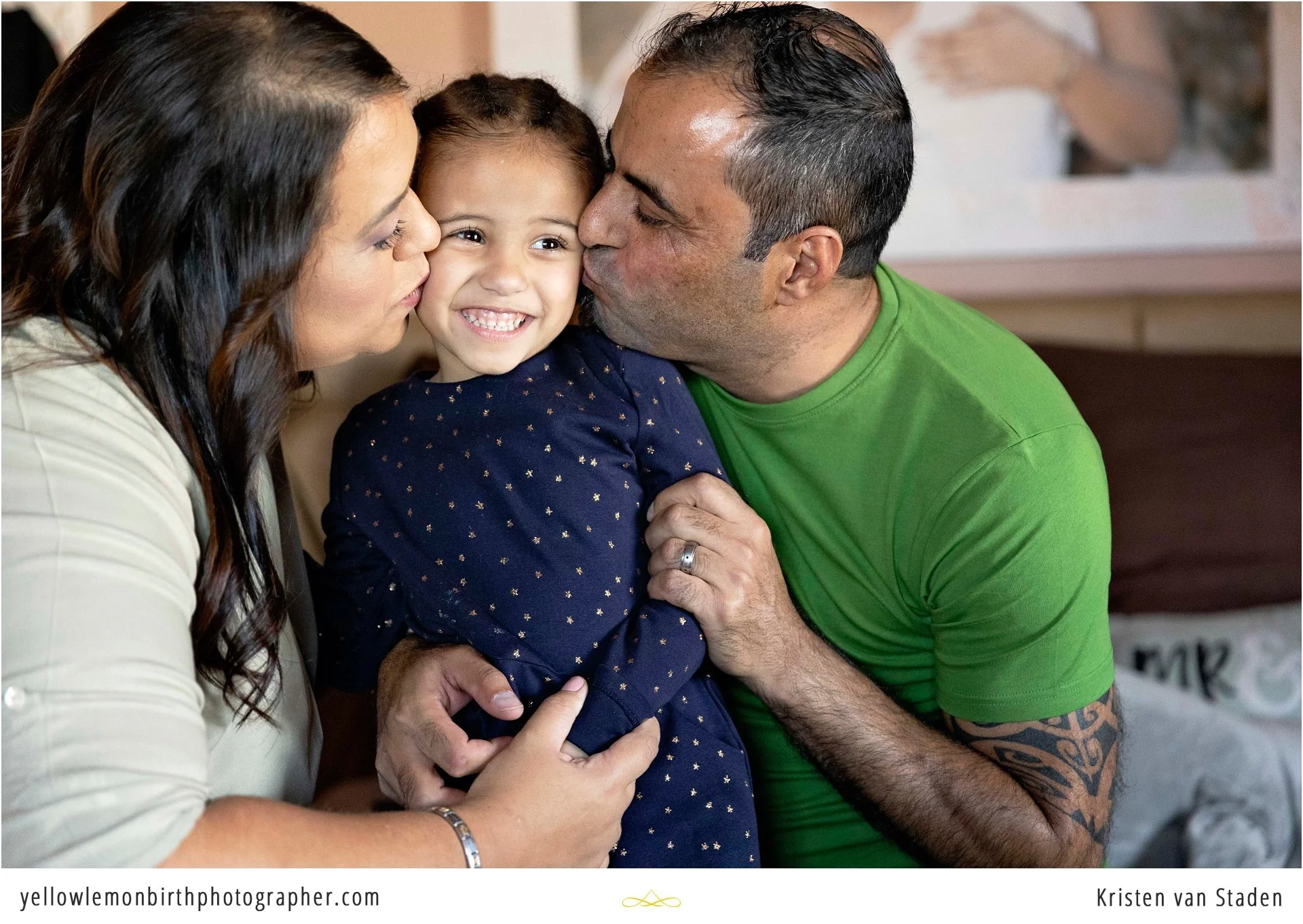 home newborn photo session with toddler__0005.jpg