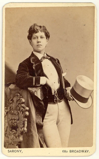 “Annie Hindle, the husband”: The marriages of a nineteenth century male impersonator