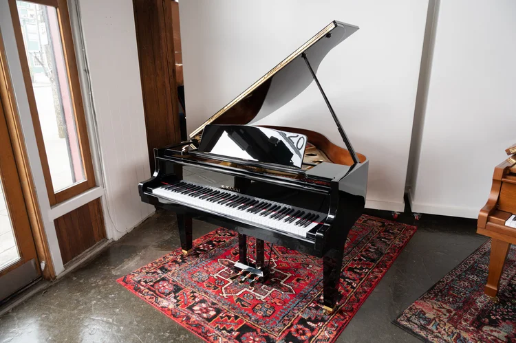 Seattle Piano Company | Like-New Yamaha Pianos Seattle & Bellevue