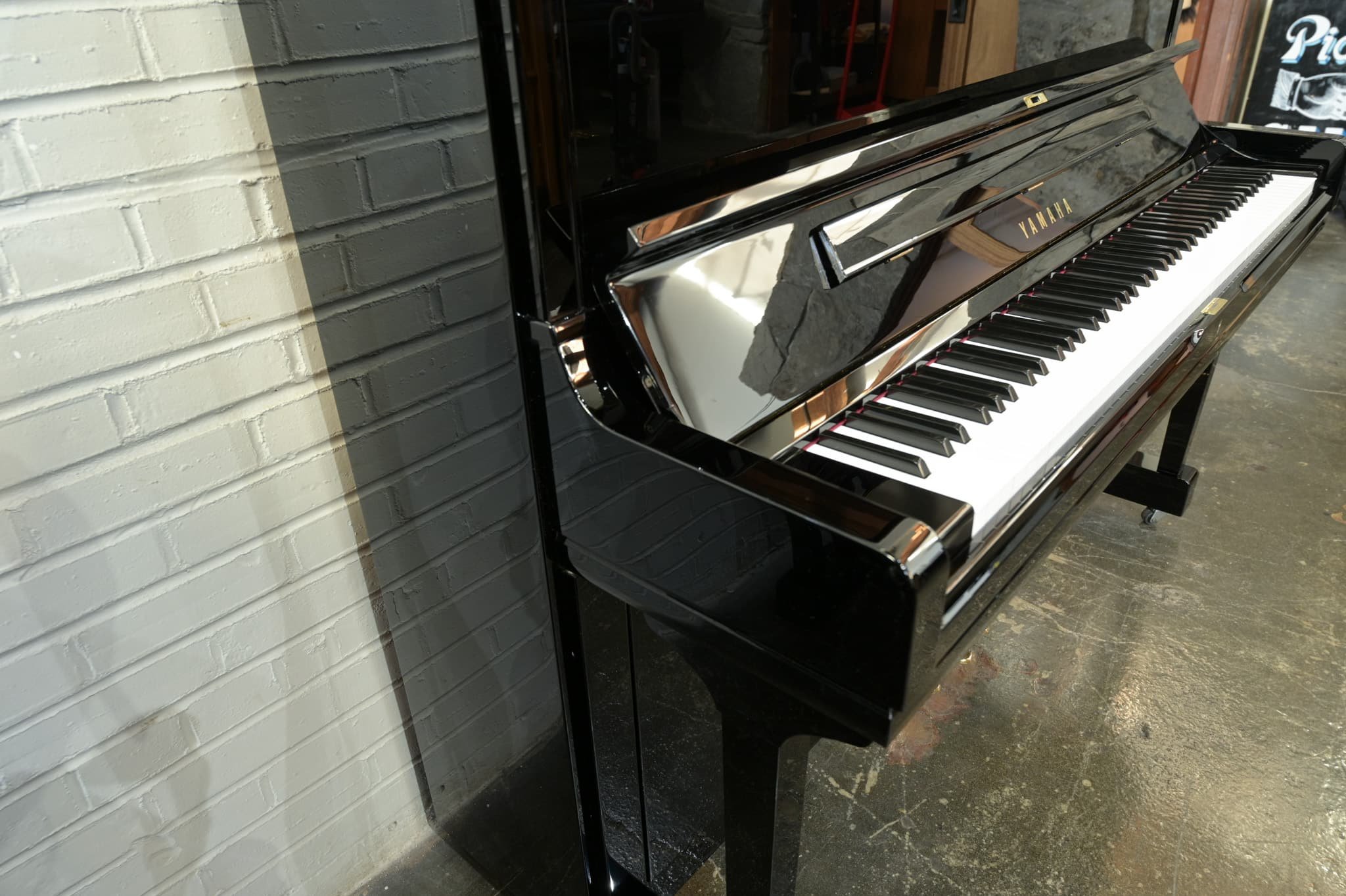 YAMAHA YUA-20.jpg