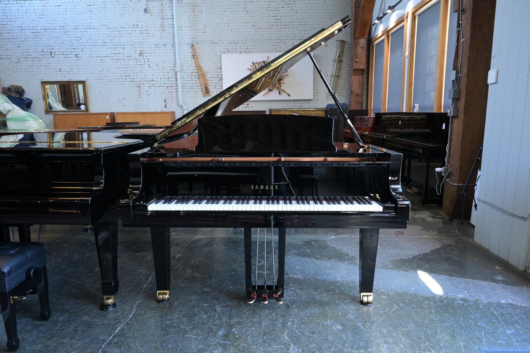Yamaha C6X-30.jpg