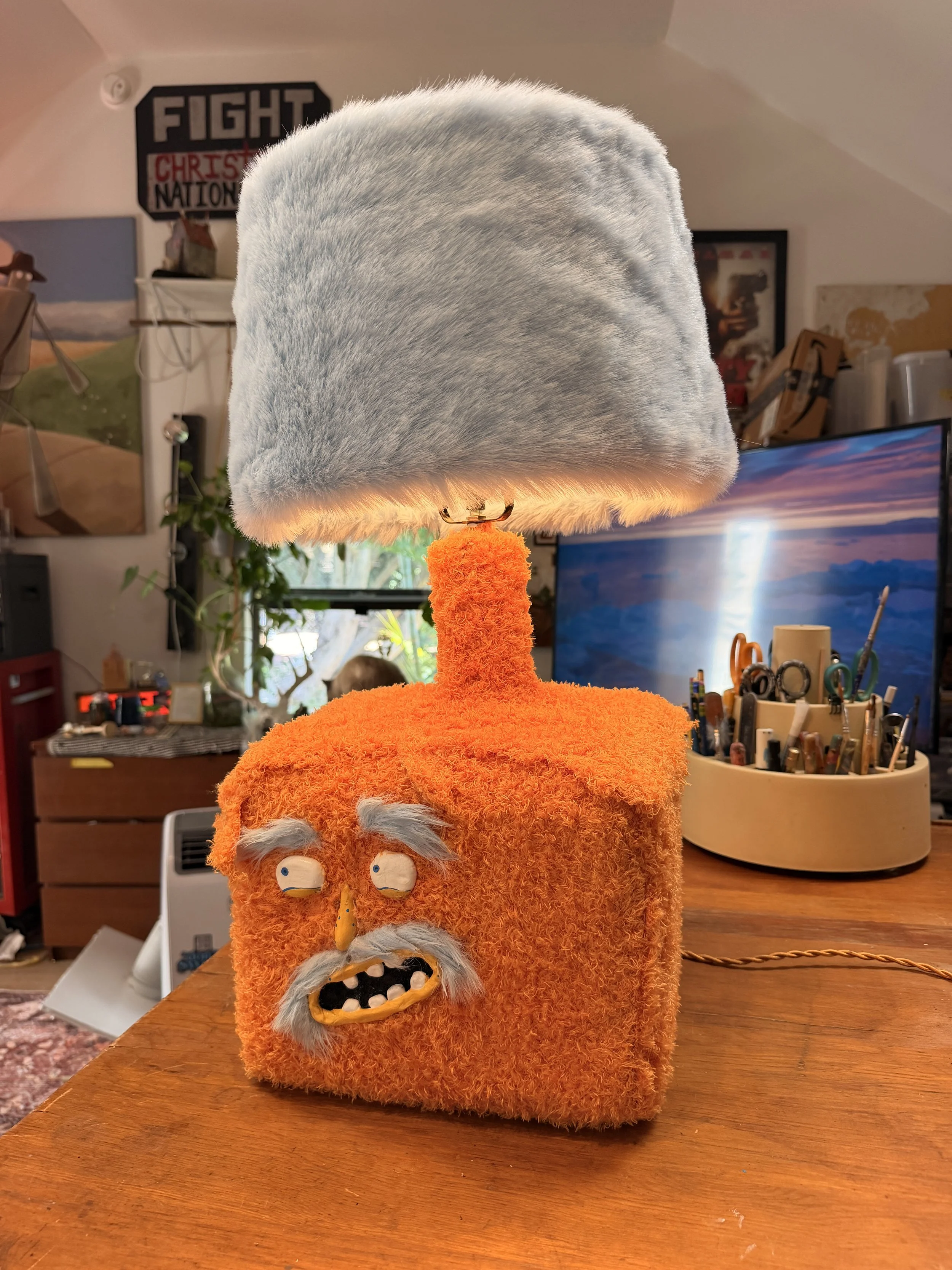 Carlito Lamp1.JPG