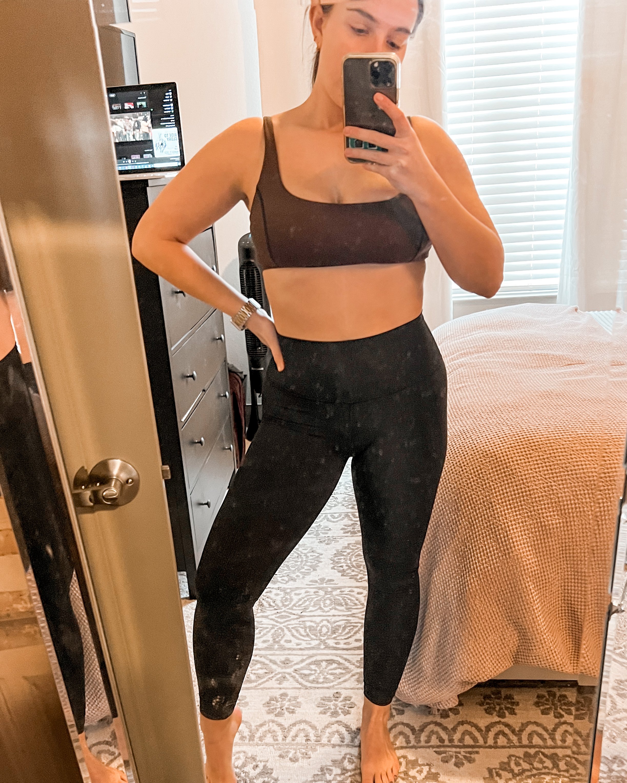 Are Lululemon Skinny Groove Pants Reversible? Let's Find Out