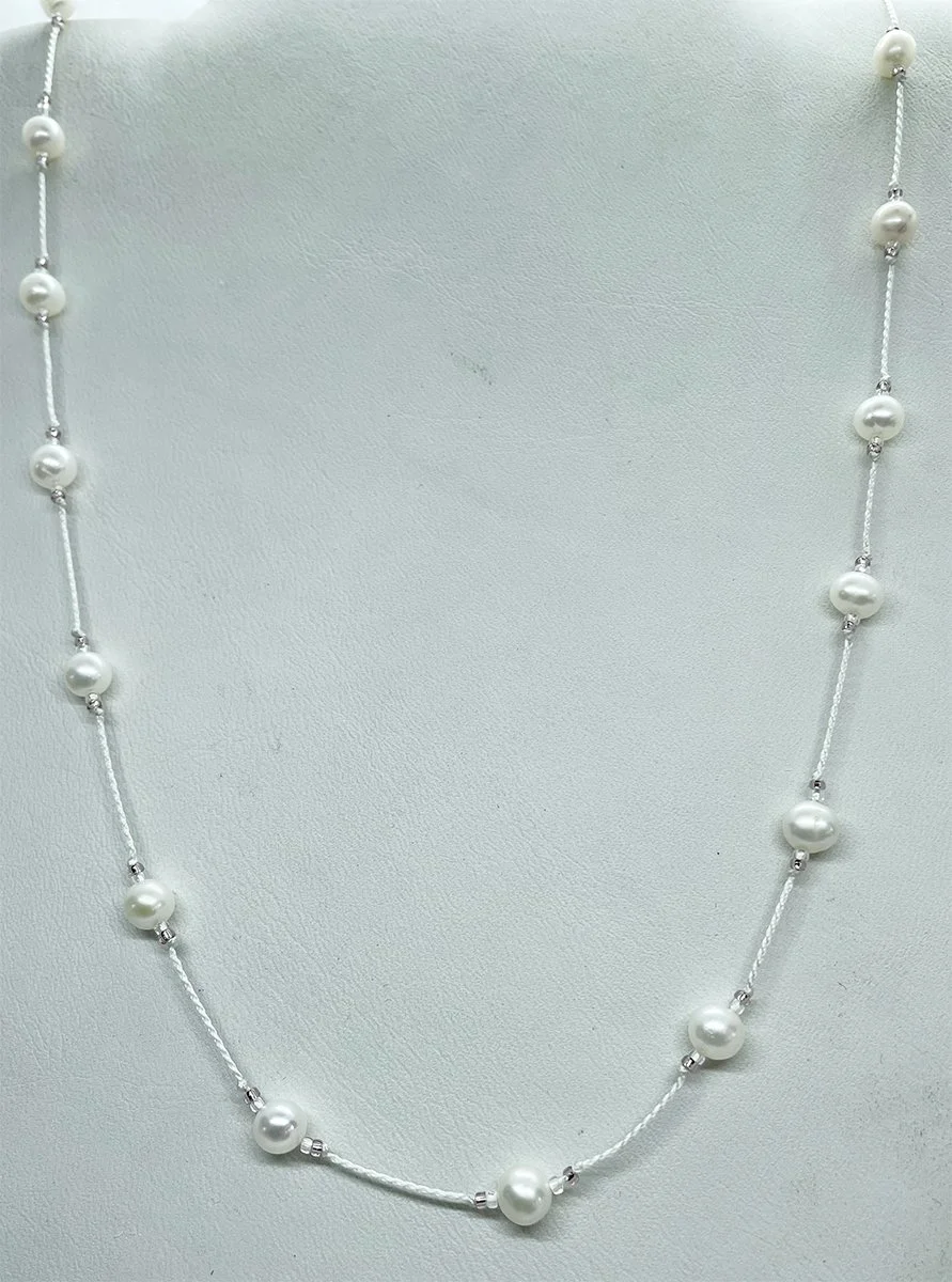 Knotted pearls