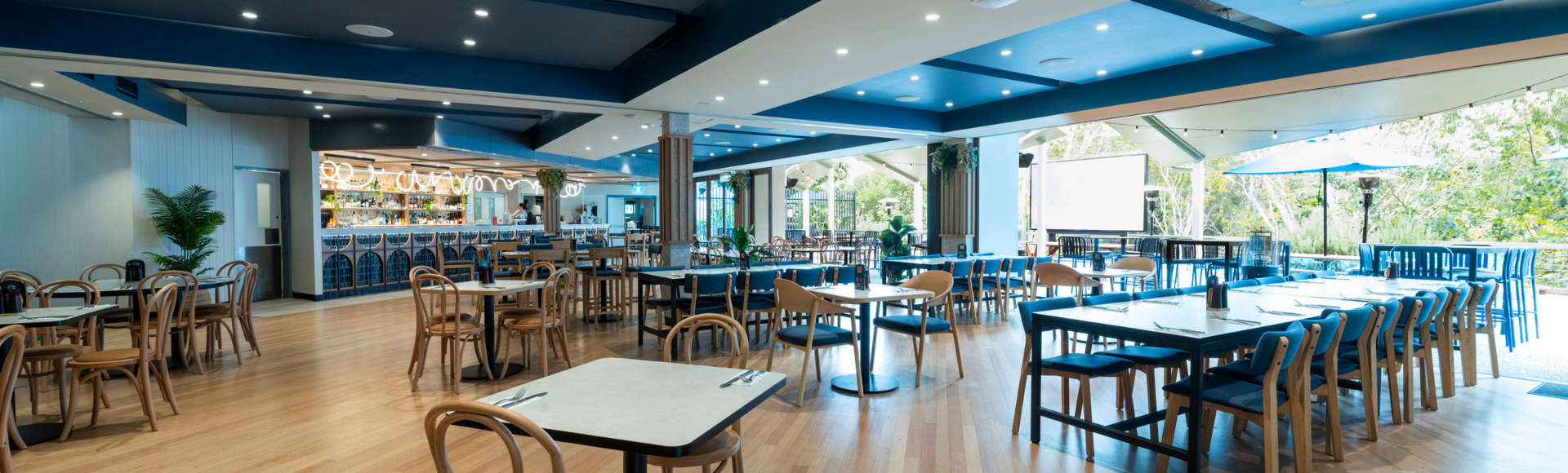 Benowa Tavern Header Image.png