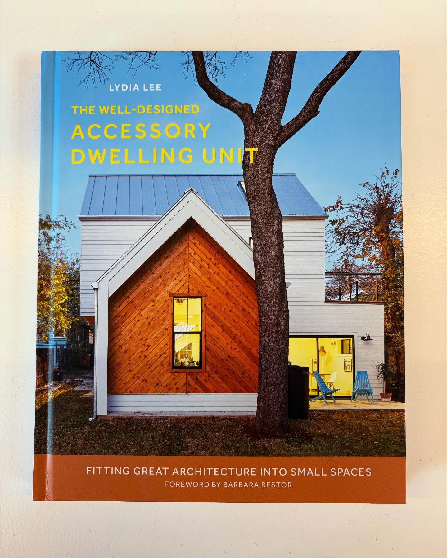 Join us APRIL 3 @henrybuilt LA with author @lydiawlee &amp; LA-based design firms @bunch_design @ben_warwas @design_bitches @ora.la_arch 
To chat about ADU&rsquo;s! 

5:30-7:30 pm

Books available (Venmo or cash only)
@henrybuilt 
806 Mateo Street
LA