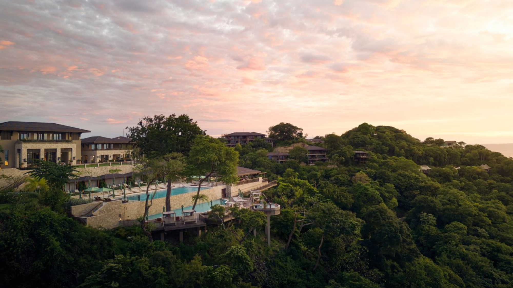 Huffman Travel - Image of The Ritz-Carlton Nekajui