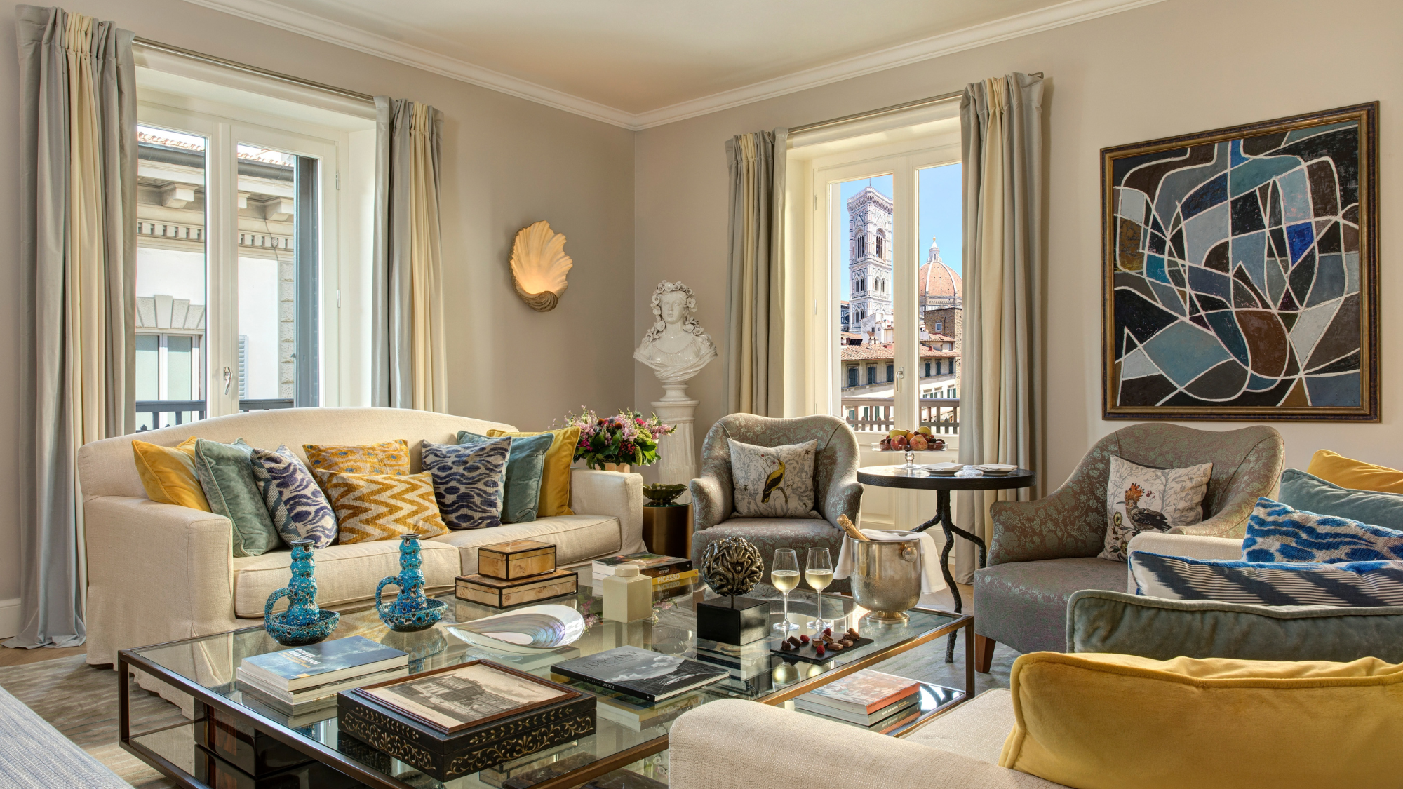 Huffman Travel photo of Savoy Florence's Duomo Presidential Suite